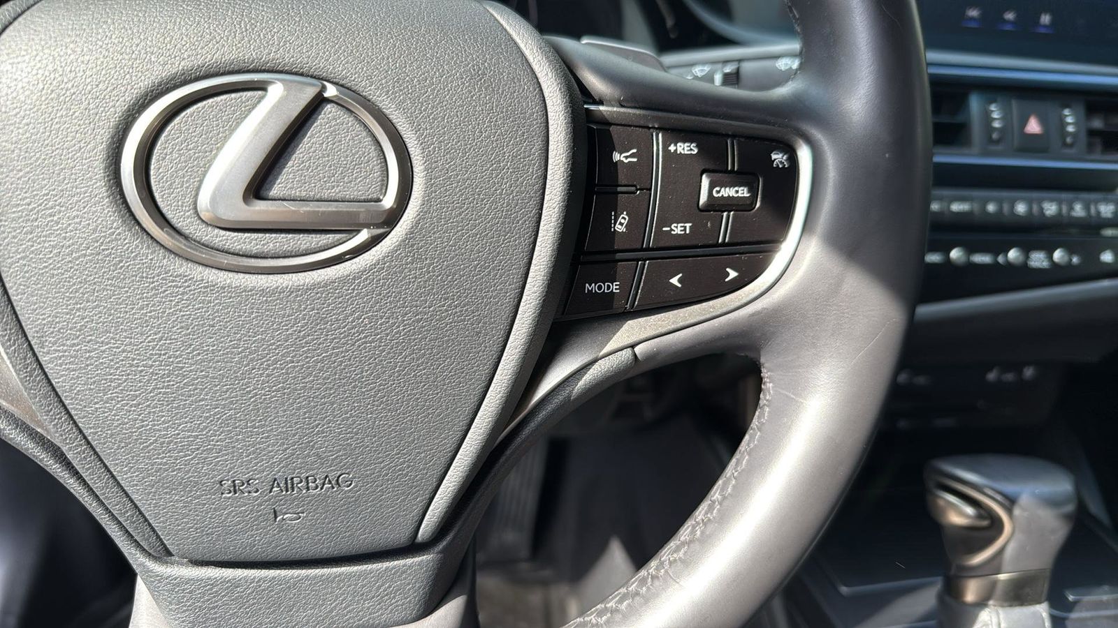 Used Car 2022 Lexus Es  350 For Sale Under $35,000 In Austin, Texas