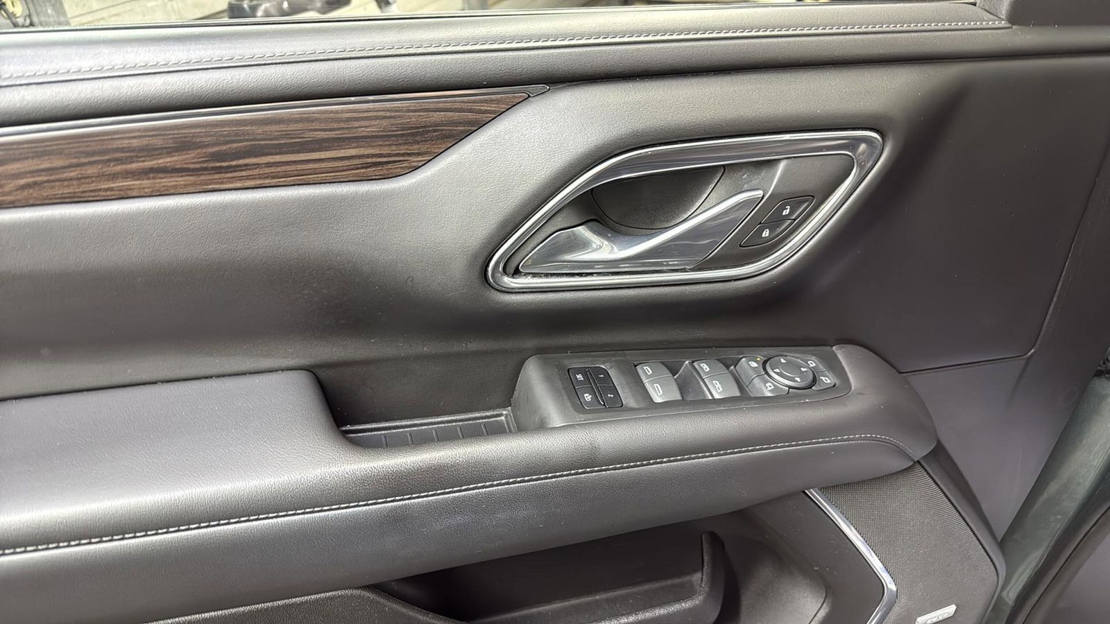 Used Car 2023 Chevrolet Suburban  Z71 For Sale Under $60,000 In Austin, Texas