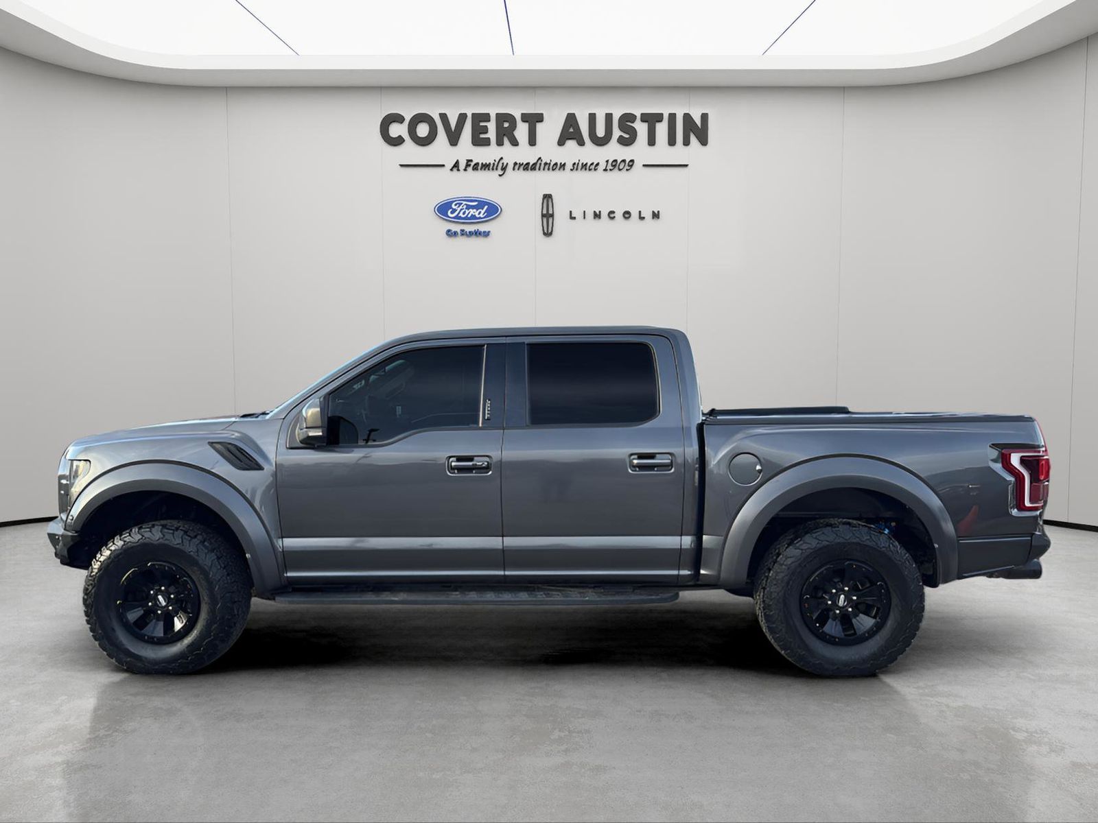 Used Car 2017 Ford F-150  Raptor For Sale Under $35,000 In Austin, Texas