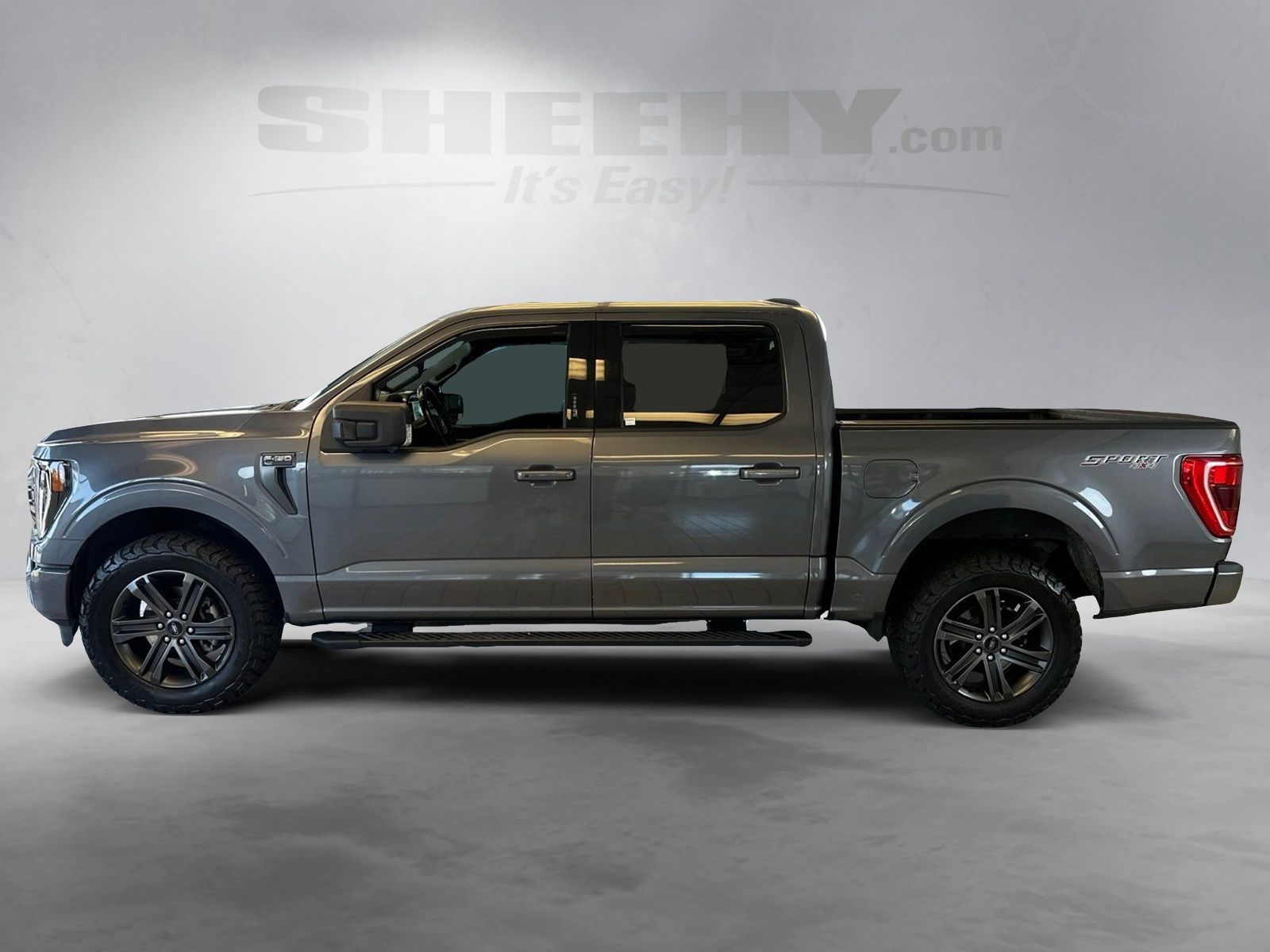 Used 2021 Carbonized Gray Metallic Ford XLT image 17