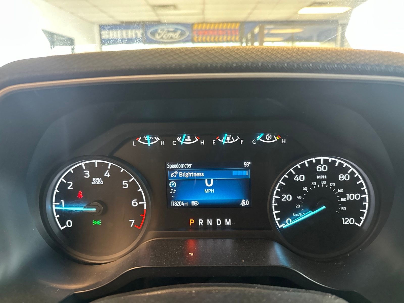 Used 2022 Space White Metallic Ford XL image 15