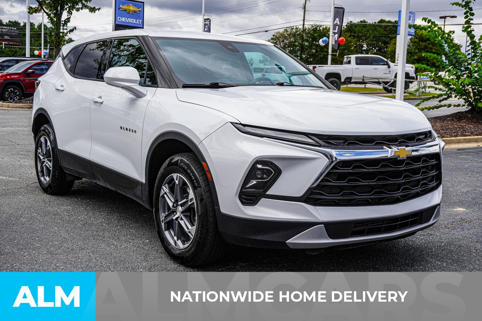 2024 Chevrolet Blazer 2LT photo 3
