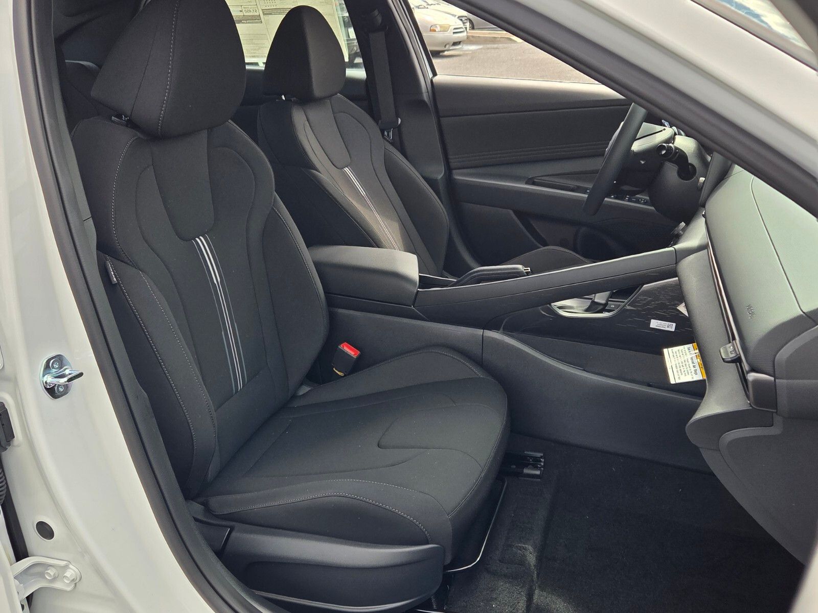 New 2026 White HYUNDAI SEL Sport image 15