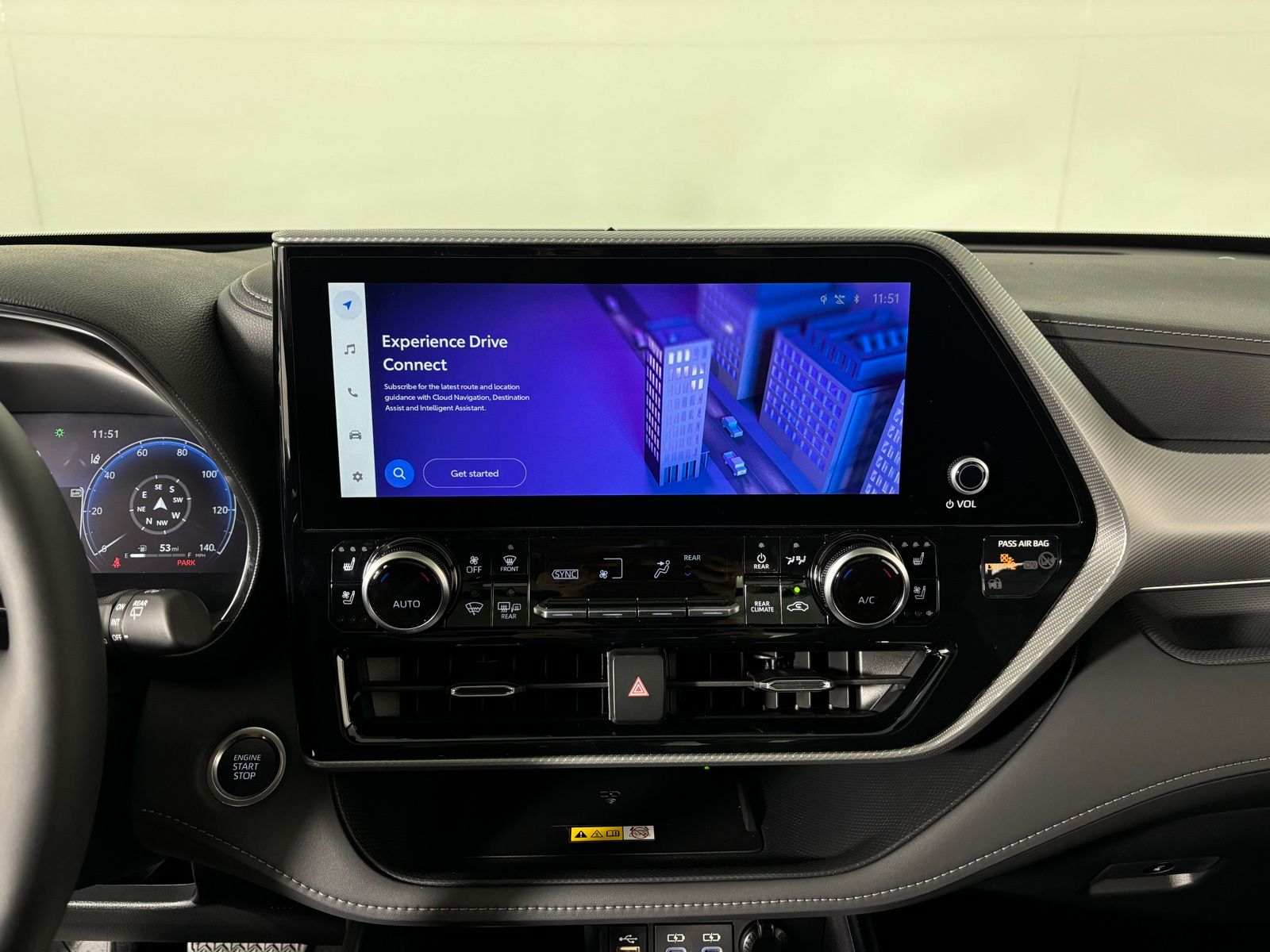 Thumbnail: 2026 Toyota Highlander - 15