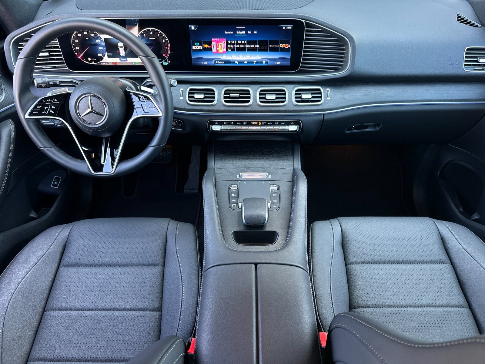 used 2026 Mercedes-Benz GLE car, priced at $65,498