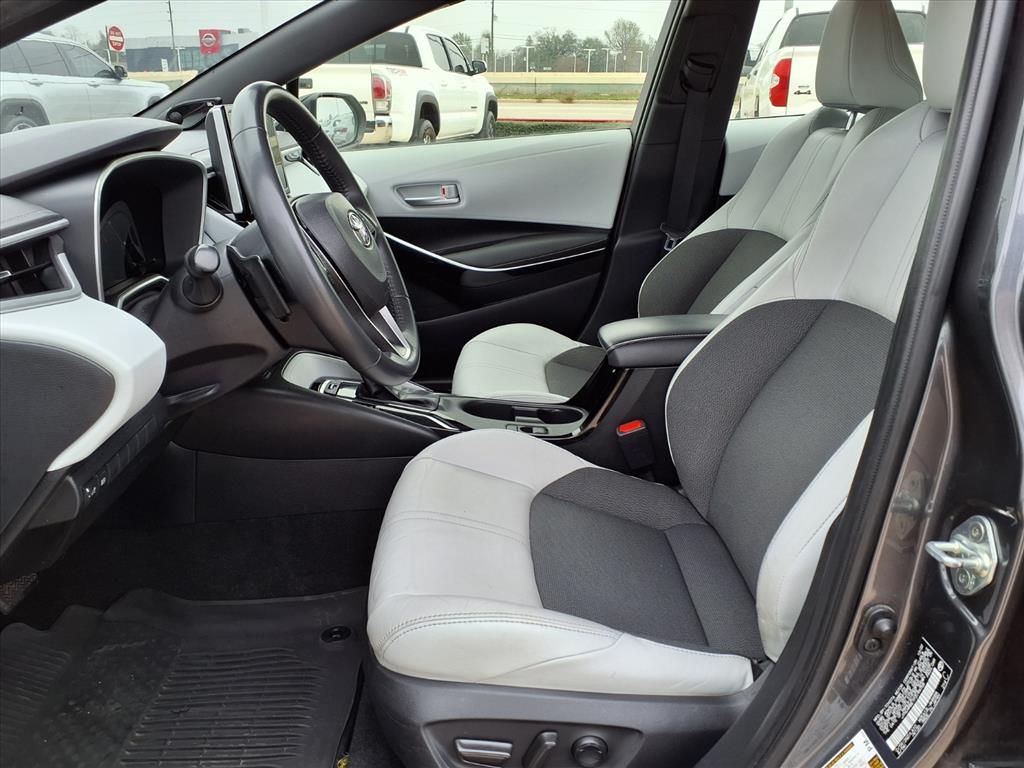 2023 Toyota Corolla Hatchback XSE  at Gullo Toyota