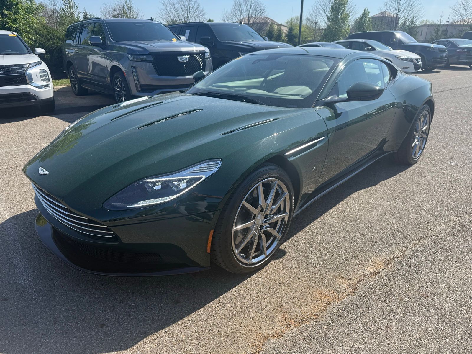 Viridian Green 2017 Aston Martin DB11 V12 Coupe RWD Coupe Rear-Wheel Drive 8-Speed Automatic