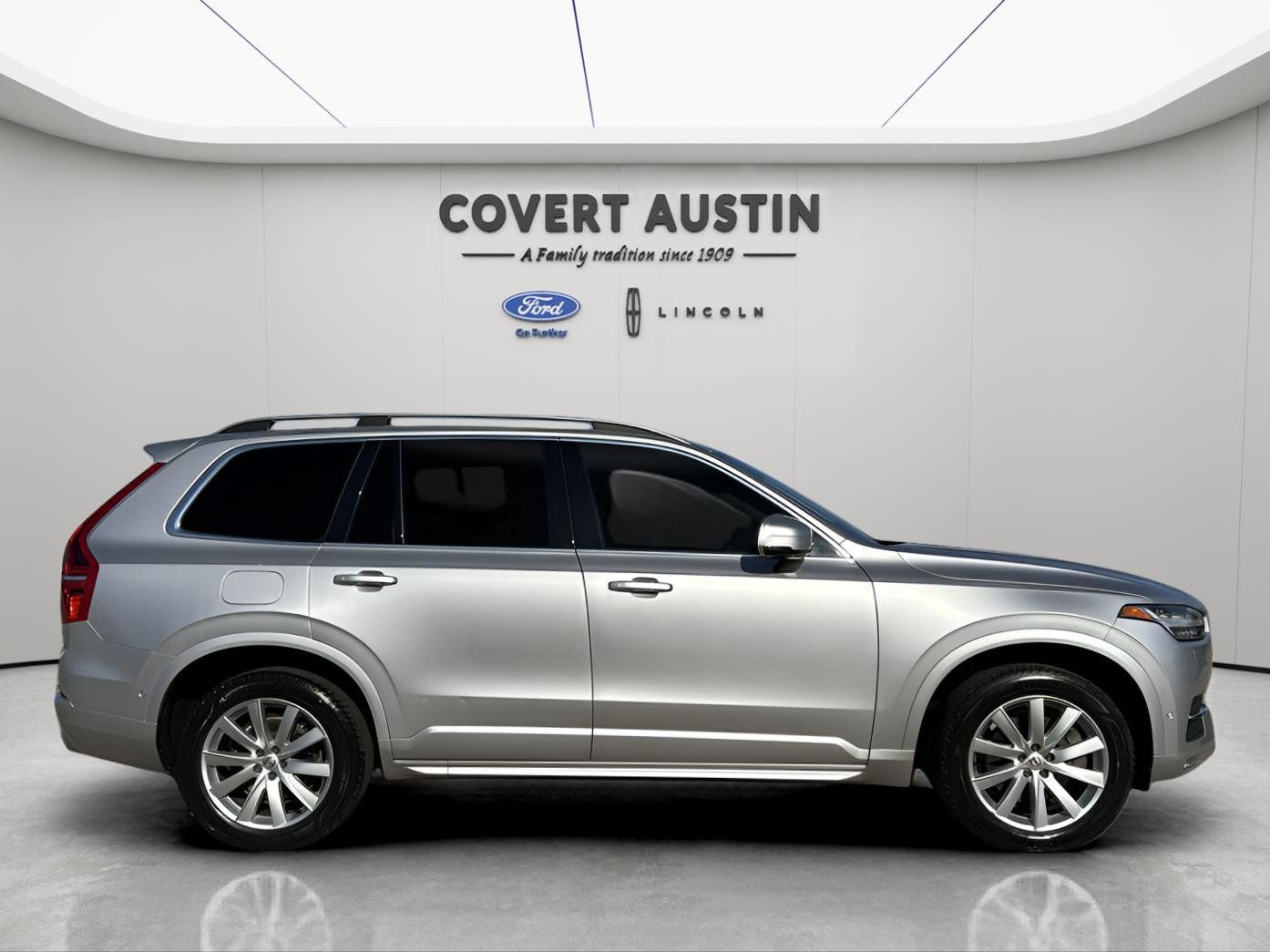 Used Car 2016 Volvo Xc90  T6 Momentum For Sale Under $20,000 In Austin, Texas