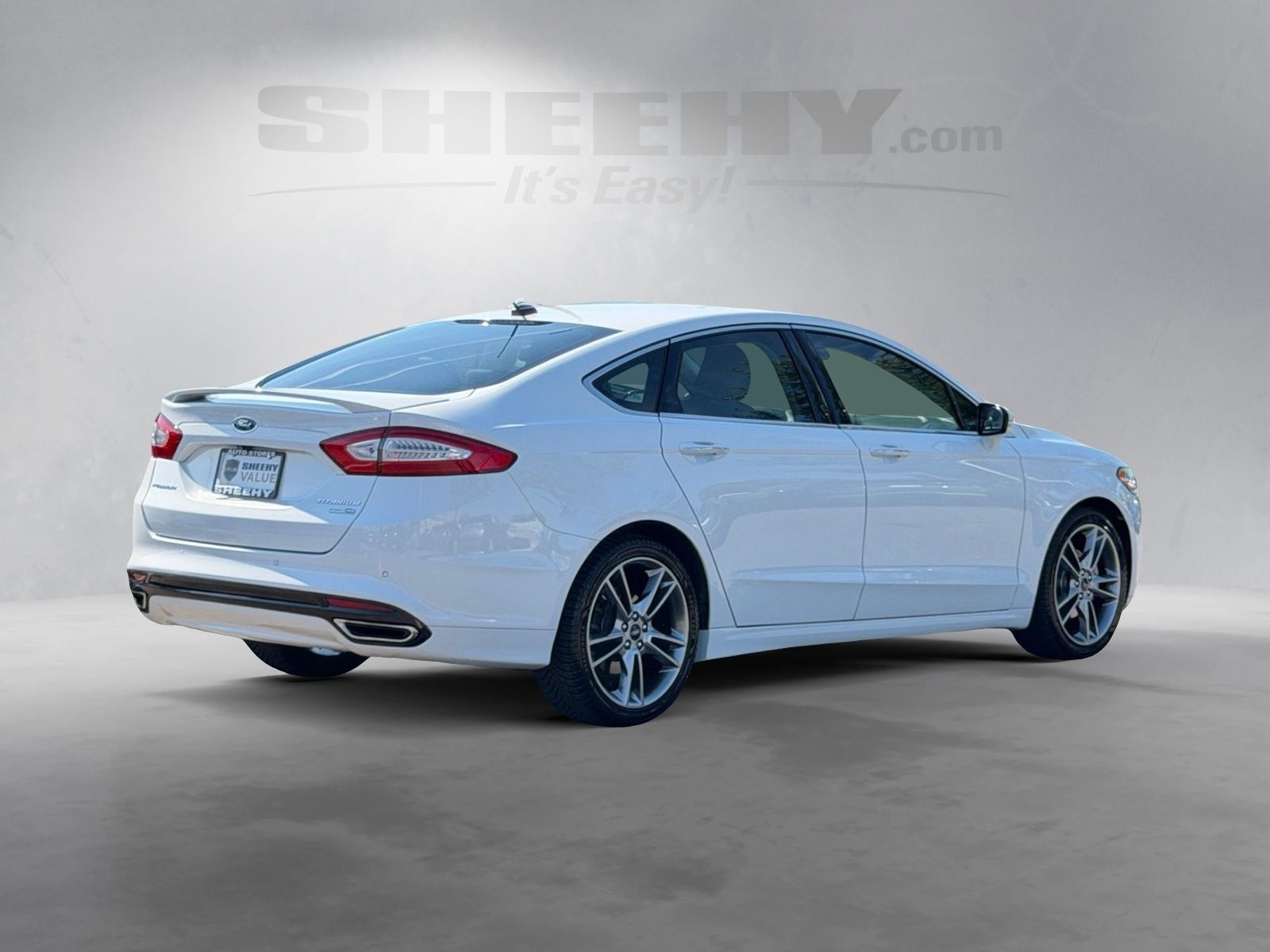 Used 2016 Oxford White Ford Titanium image 14