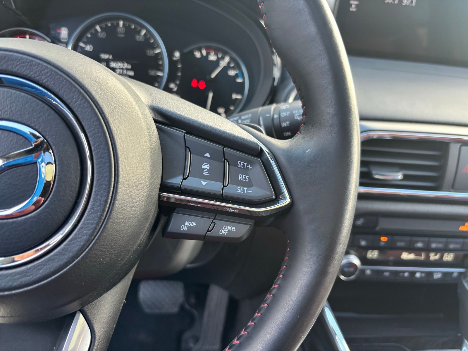 Used Car 2023 Mazda Cx-9  Carbon Edition For Sale Under $30,000 In Austin, Texas