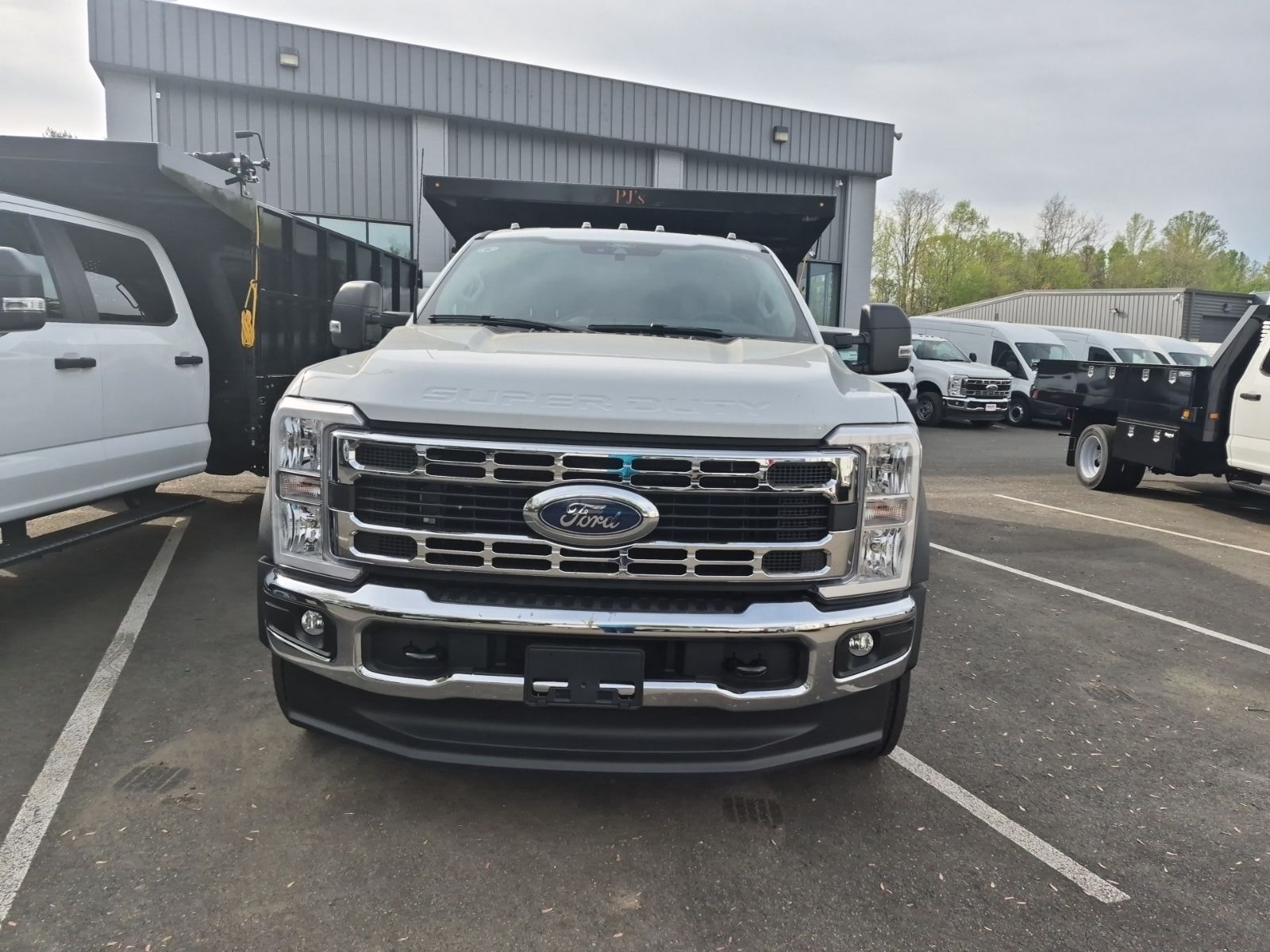 New 2026 White Ford XL image 3