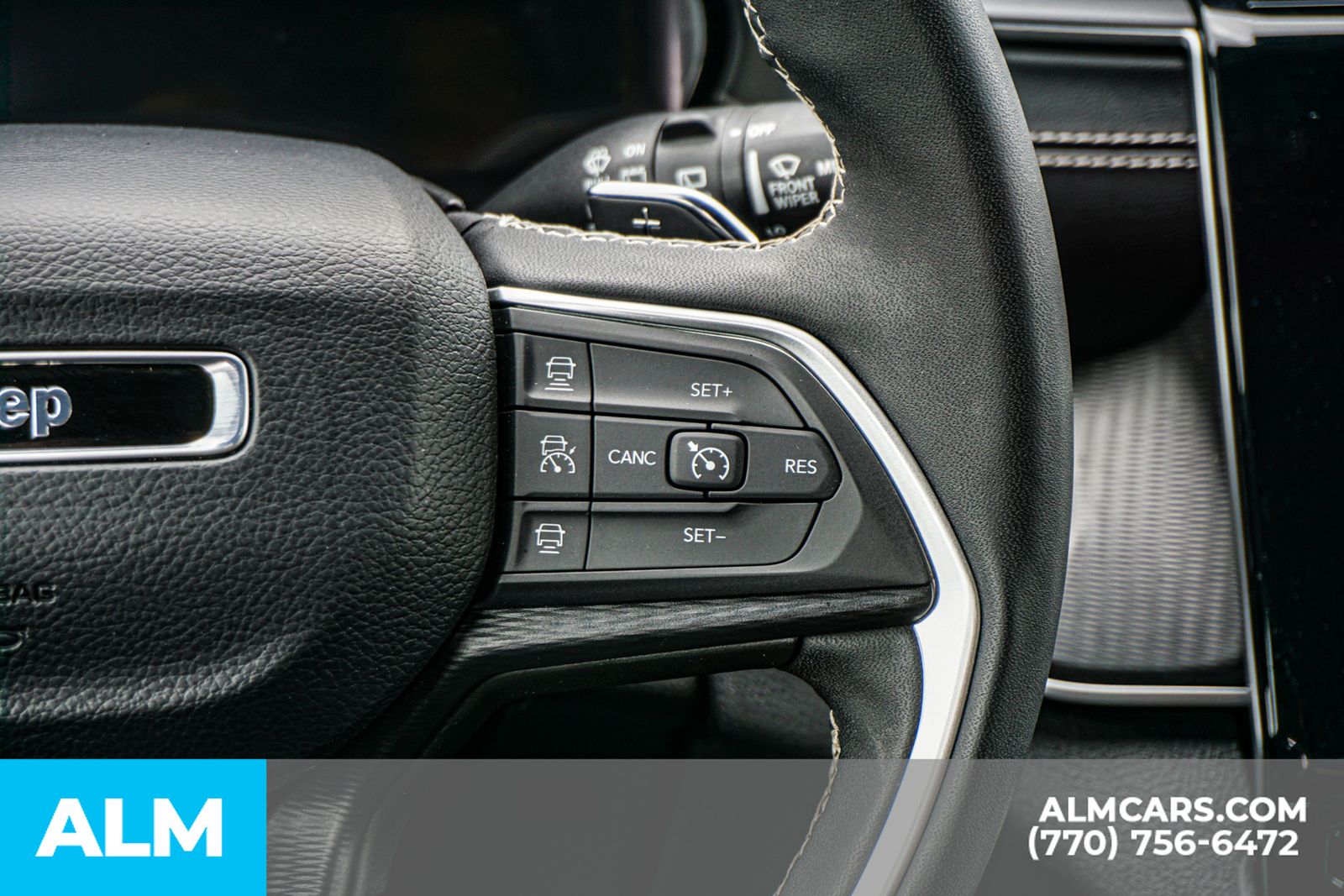 Used 2025 Black Jeep Altitude image 33