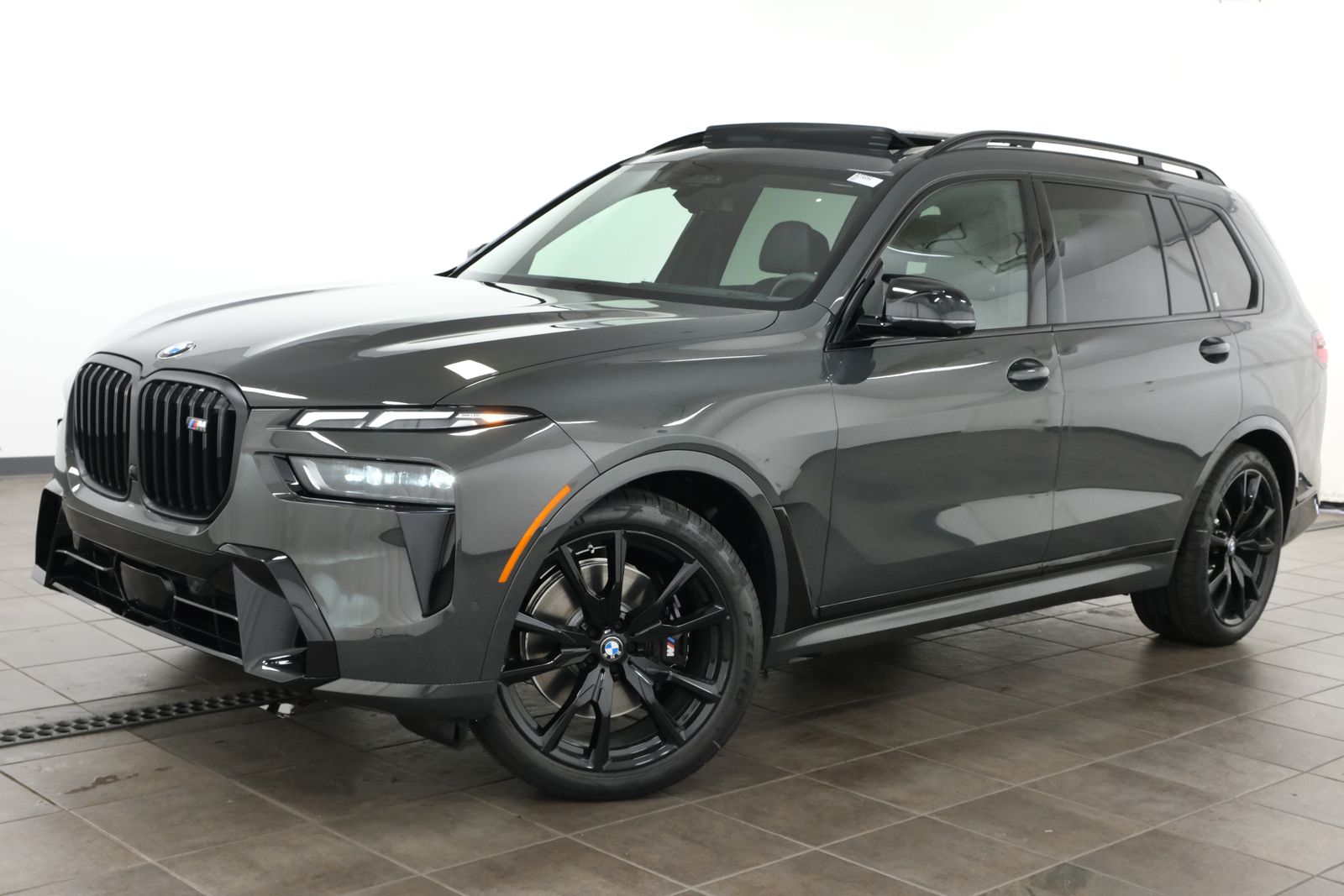Gray (Dravit Grey Metallic) 2027 BMW X7 SUV / Crossover All-Wheel Drive 8-Speed Automatic