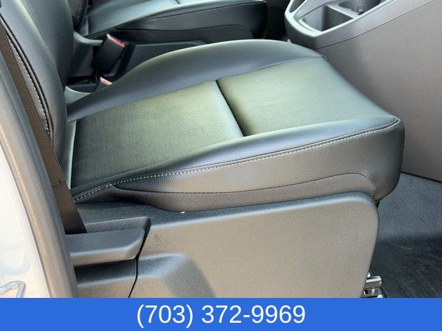 New 2025 Oxford White Ford Base image 6