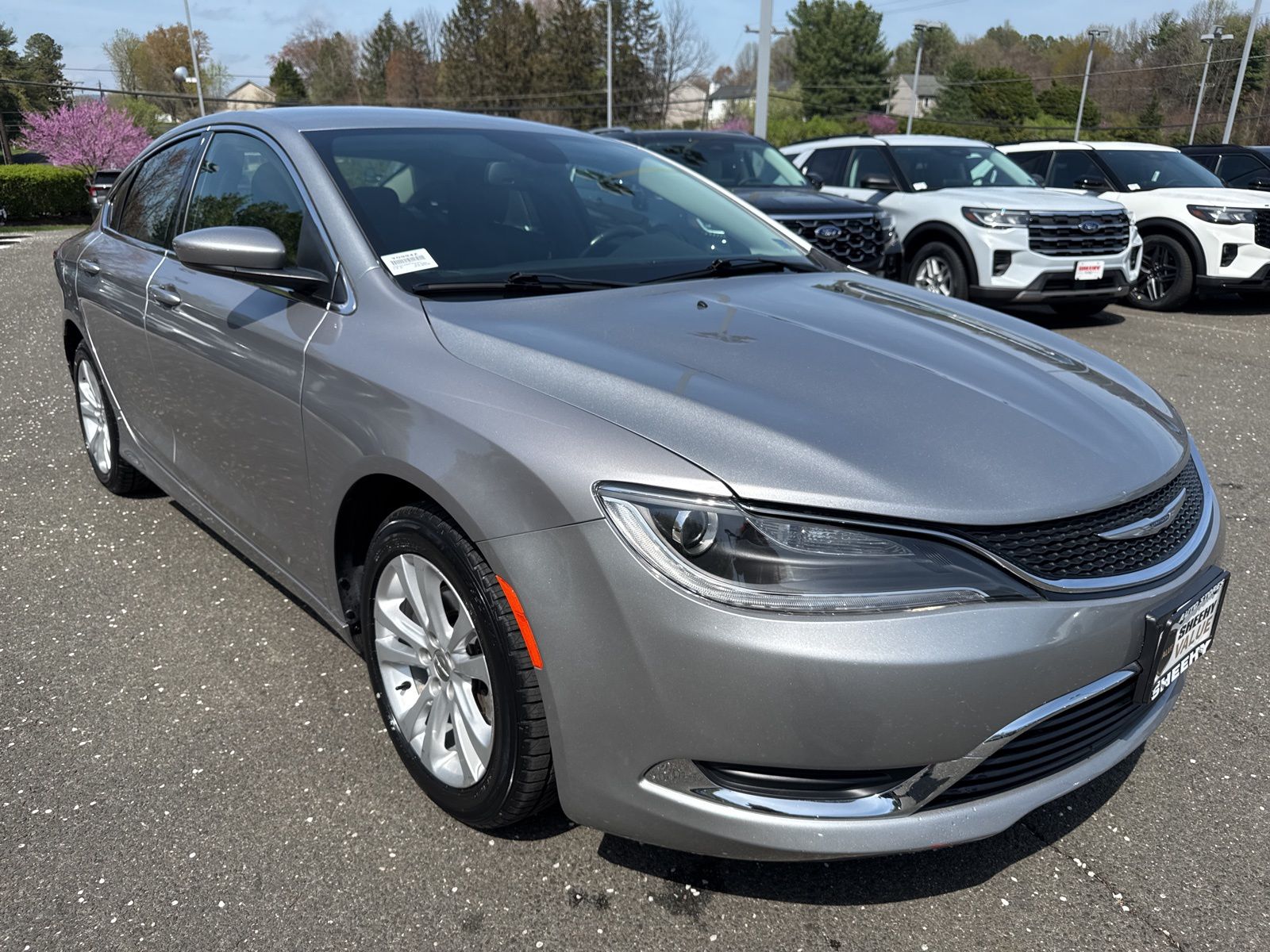 2015 Chrysler 200 Limited Sedan FWD