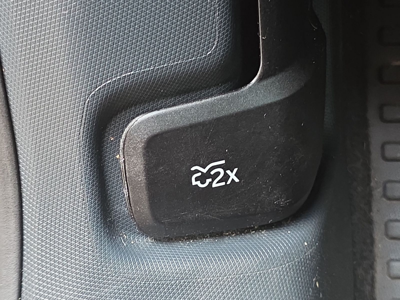 Used 2023 Orange Ford Premium image 31