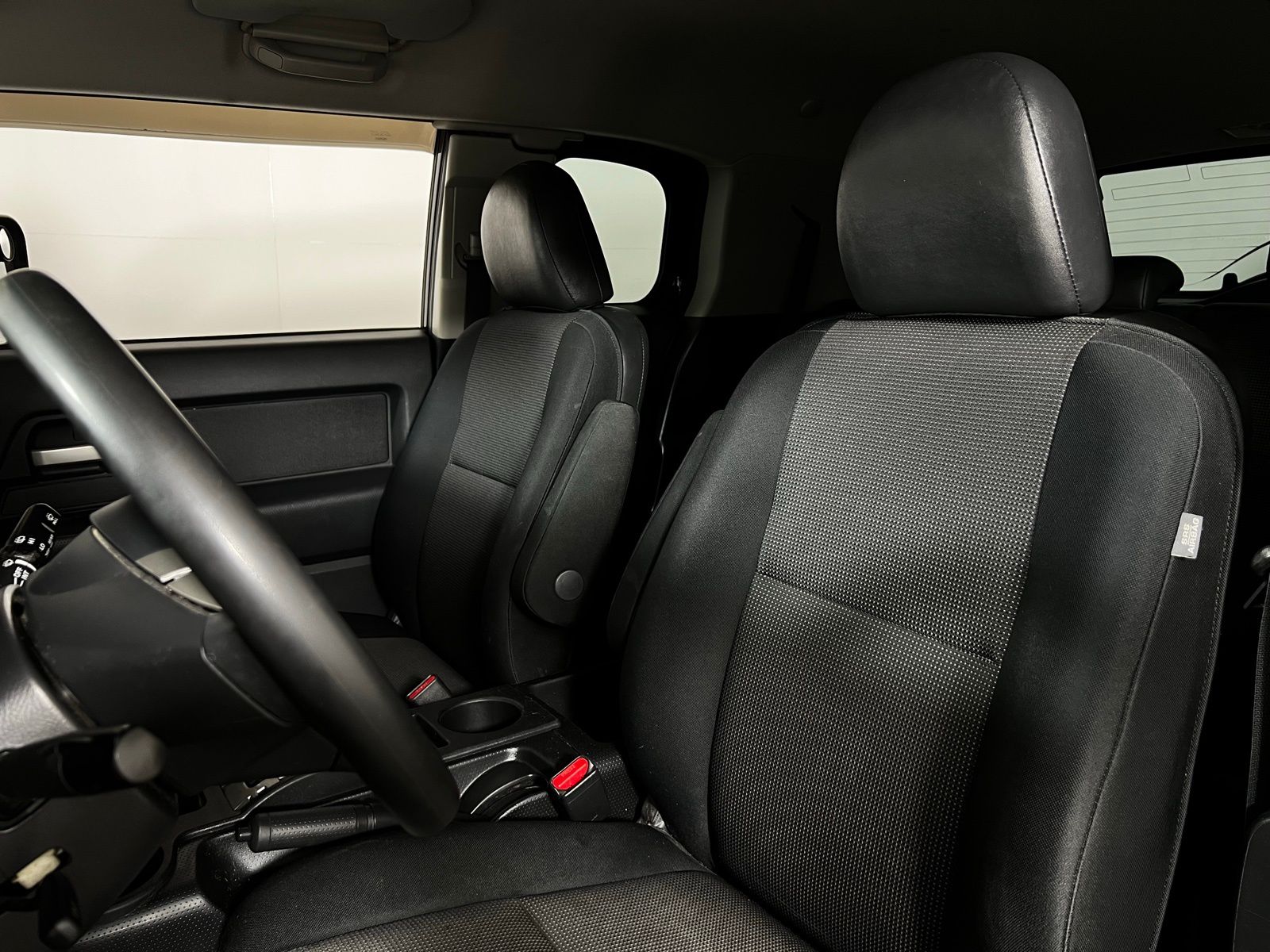 2014 Toyota FJ Cruiser Base 10
