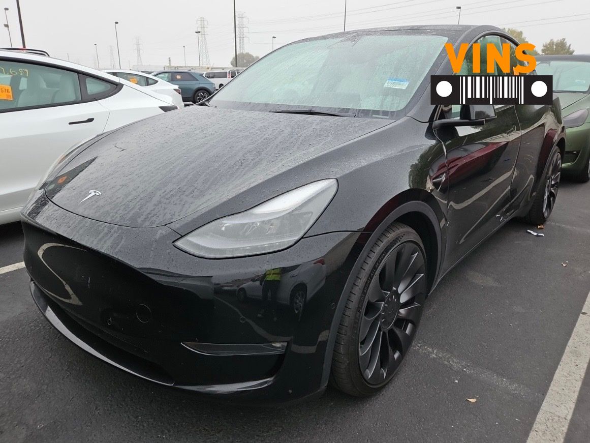2022 Tesla Model Y Performance's photo