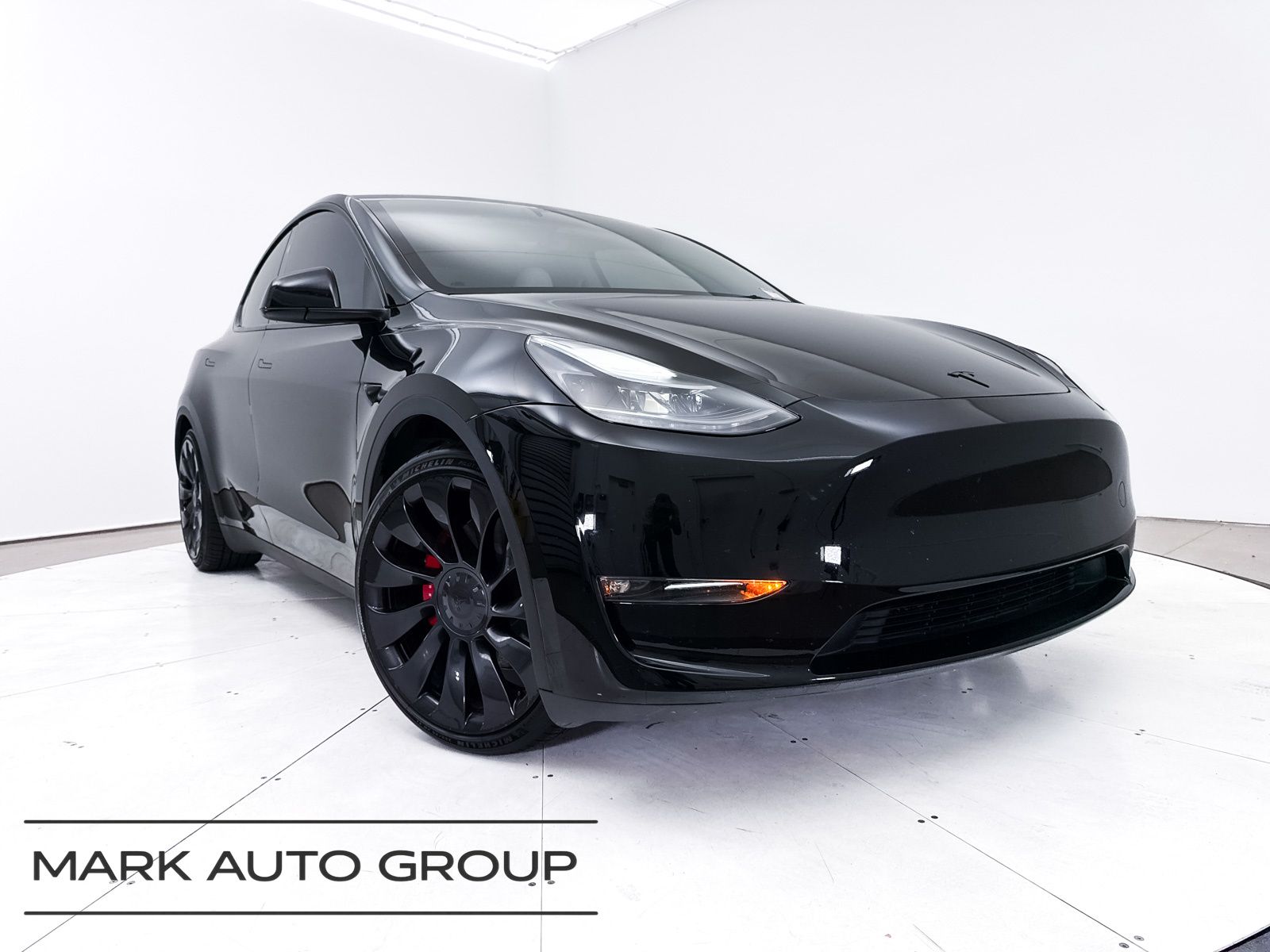 2023 Tesla Model Y Performance AWD