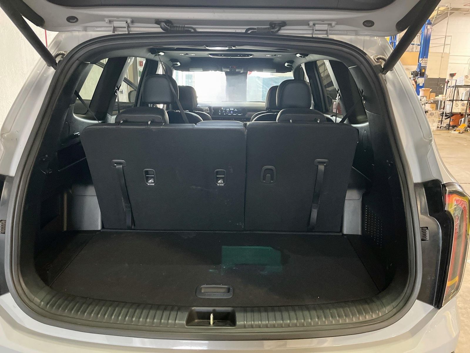 Used 2024 Gray Kia EX X-Line image 27