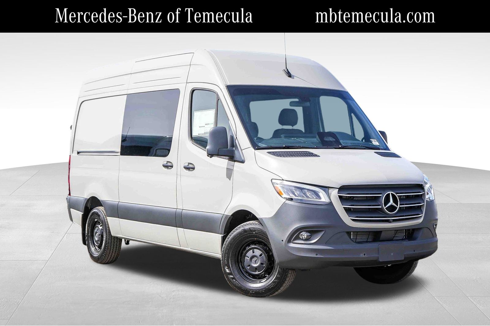 2026 Mercedes-Benz Sprinter 2500 144 WB HO's photo