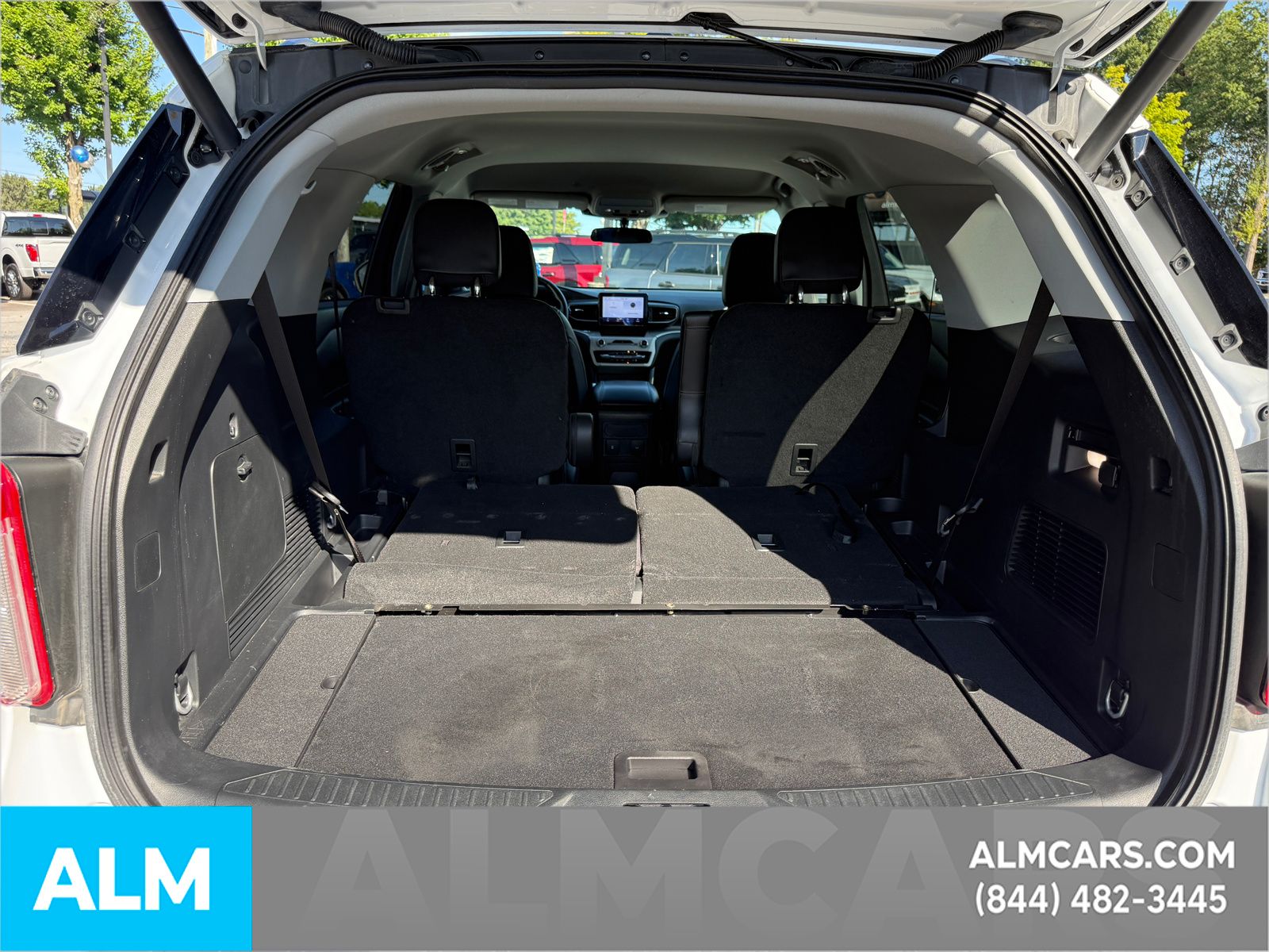 Used 2023 White Ford XLT image 10