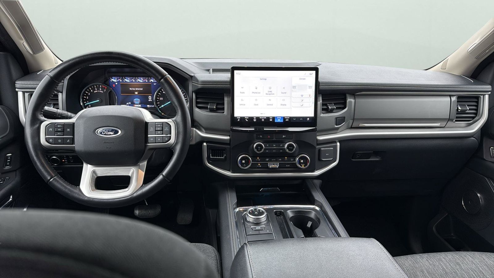 Used Car 2023 Ford Expedition  Xlt For Sale Under $50,000 In Austin, Texas