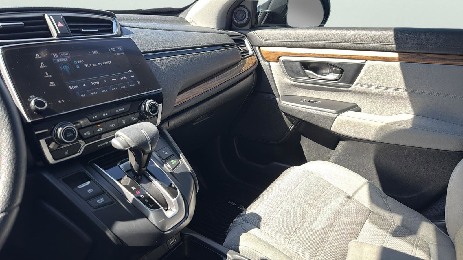 Used Car 2020 Honda Cr-v  Ex For Sale Under $25,000 In Austin, Texas