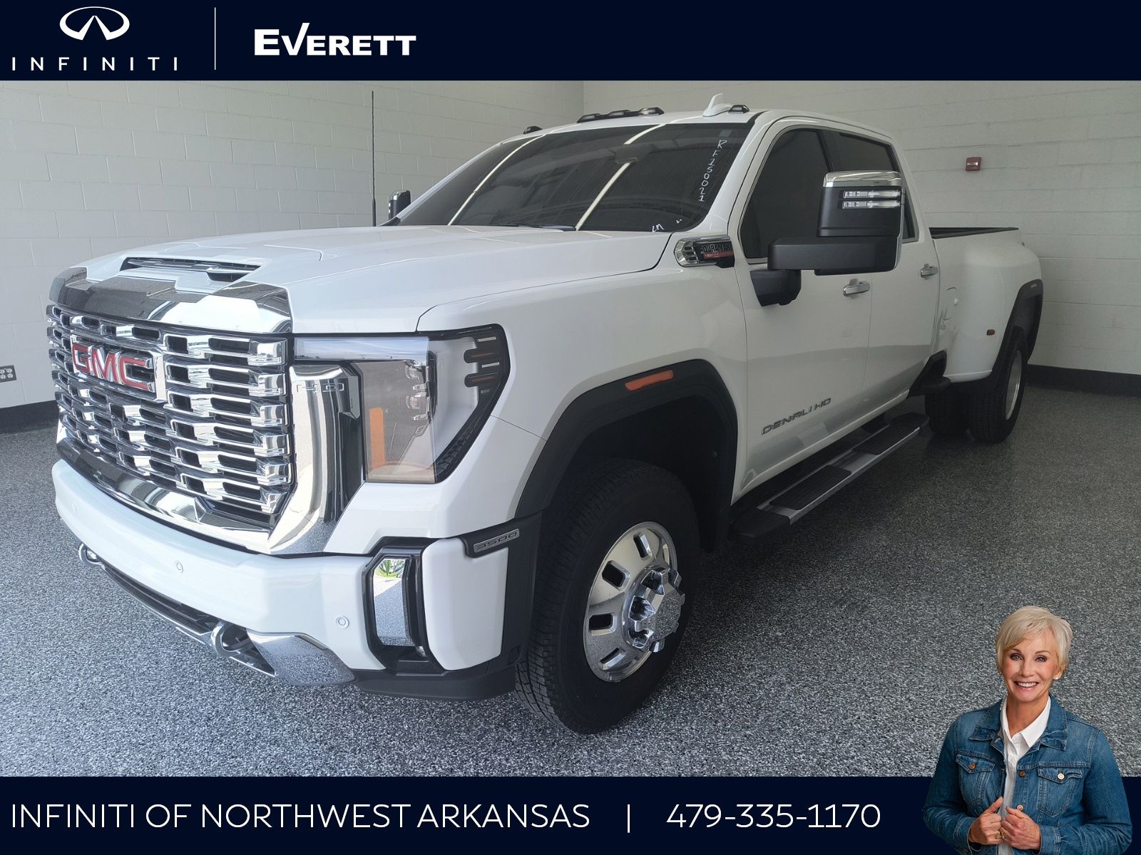 Summit White 2024 GMC Sierra 3500HD Pickup Truck Four-Wheel Drive Automatic