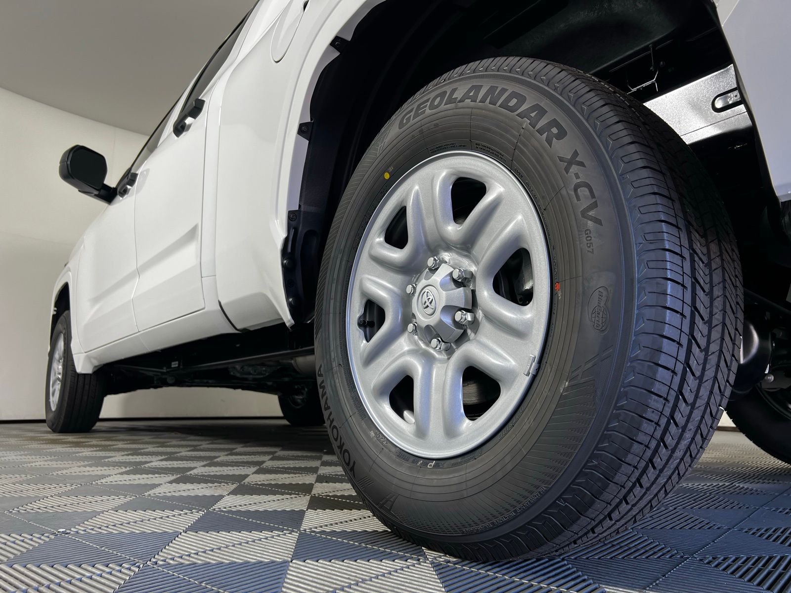 2025 Toyota Tundra SR 21