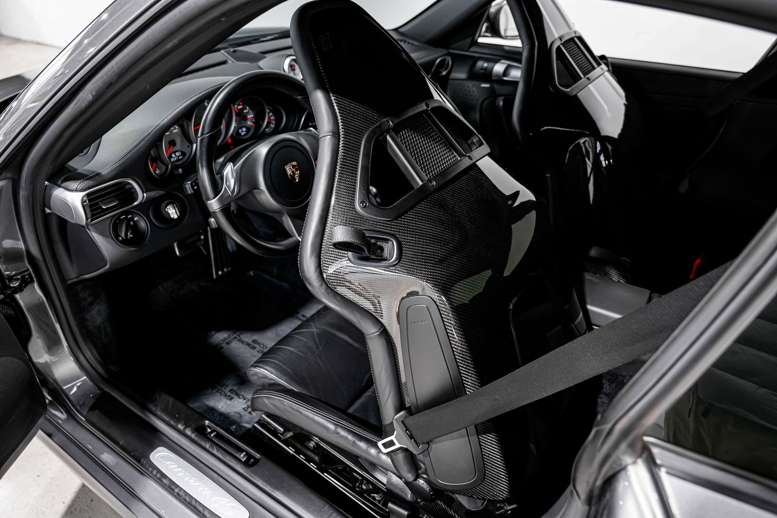 2009 Porsche 911 Carrera 4S — photo 21