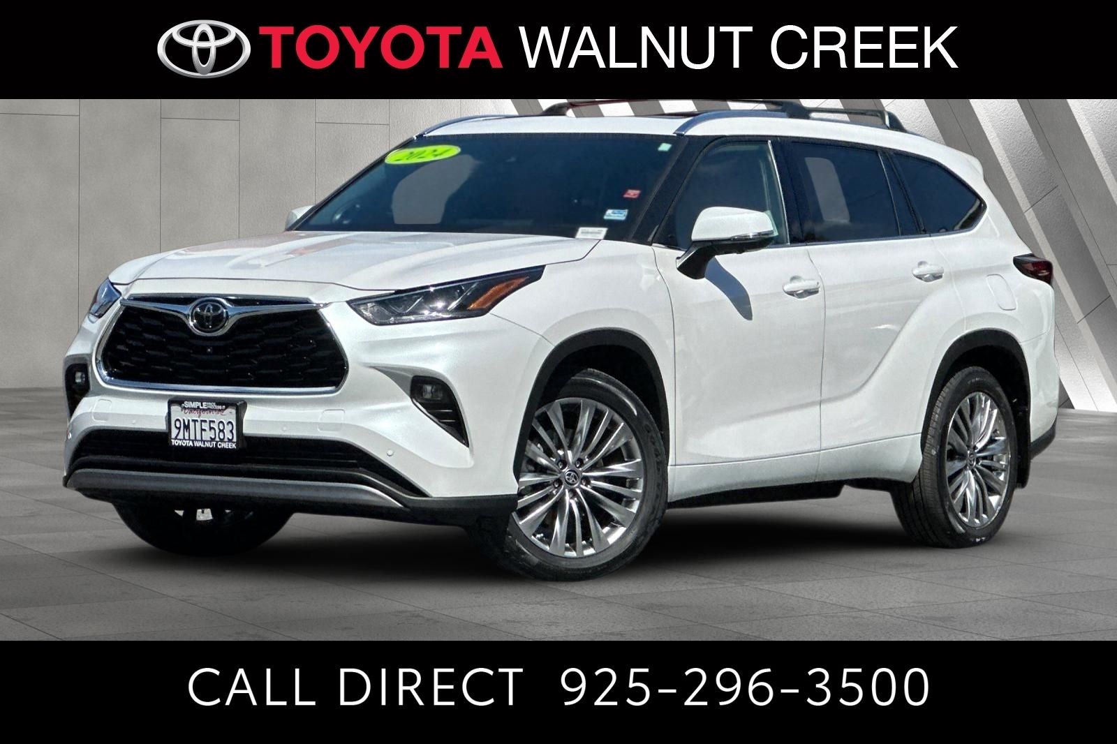 Pearl 2024 Toyota Highlander Platinum AWD SUV / Crossover All-Wheel Drive 8-Speed Automatic