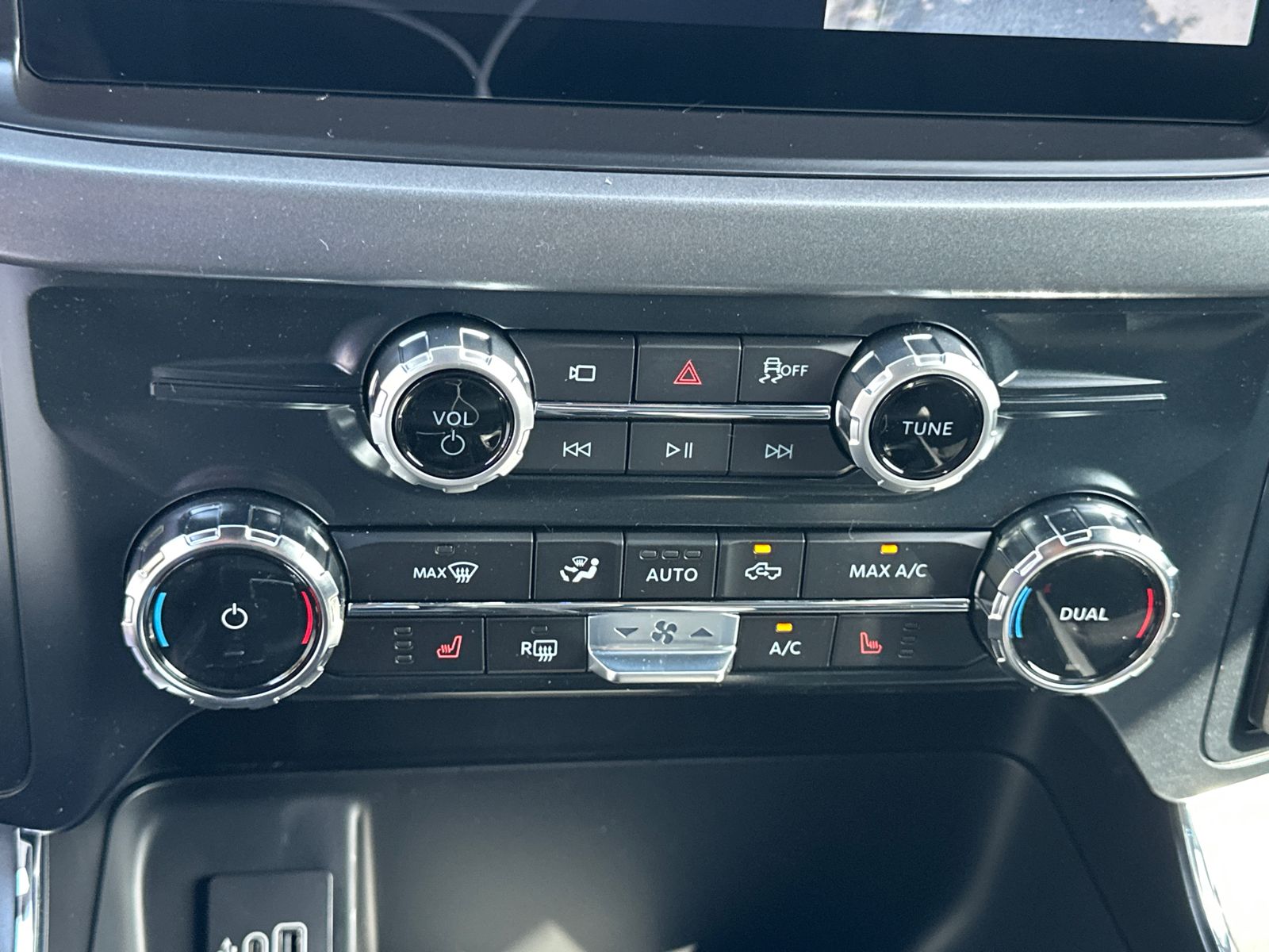 New 2026 White Ford XLT image 30