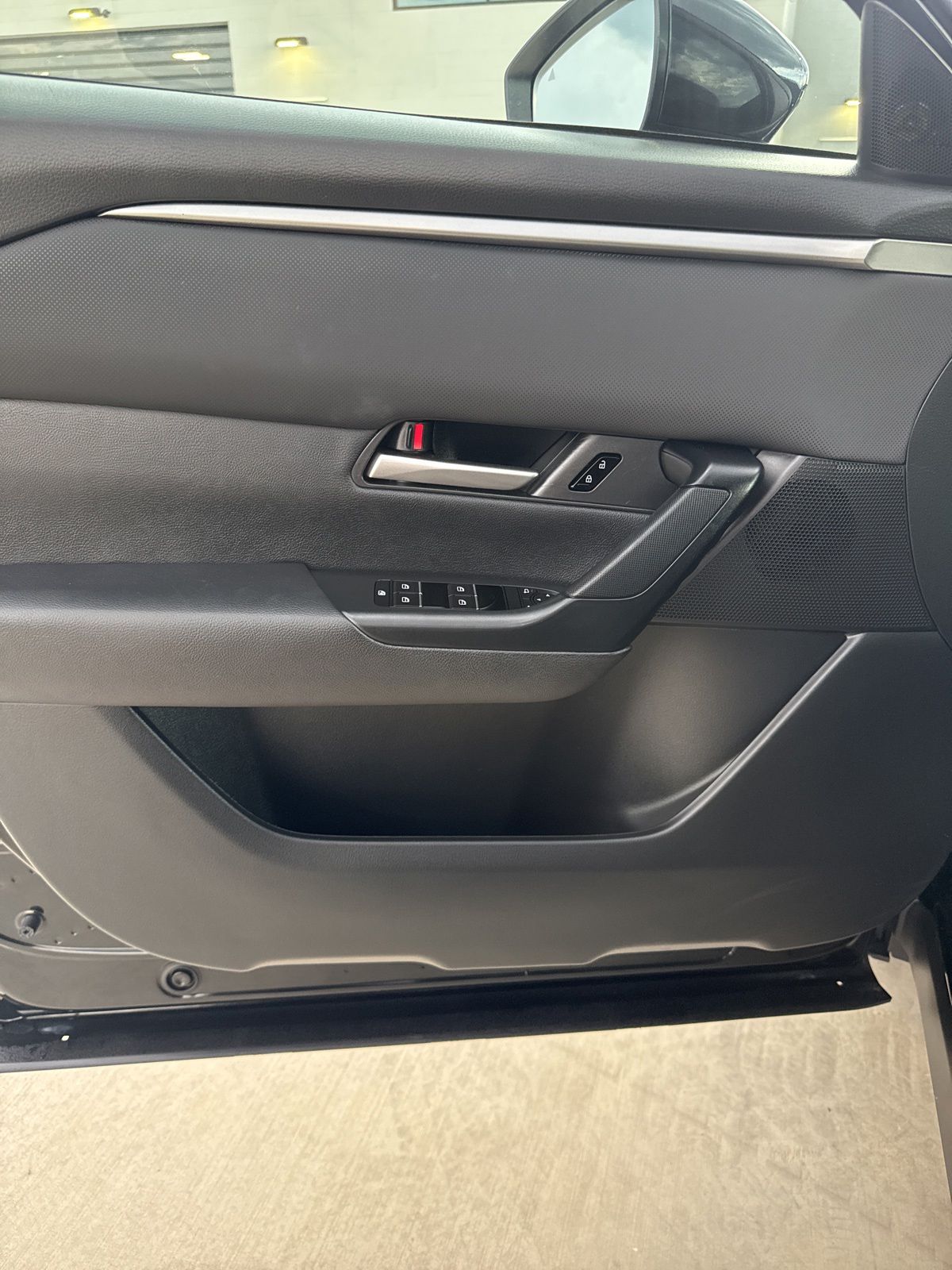 2025 Mazda CX-50 Select - Photo 10