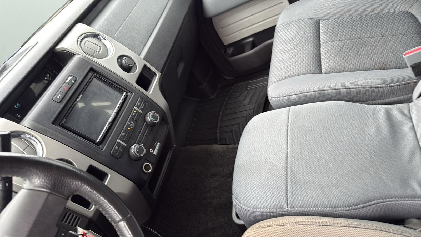 Used Car 2011 Ford F-150  Xlt For Sale Under $12,000 In Austin, Texas