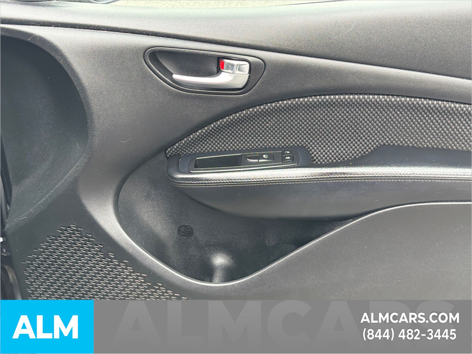 Used 2014 Gray Dodge SXT image 16