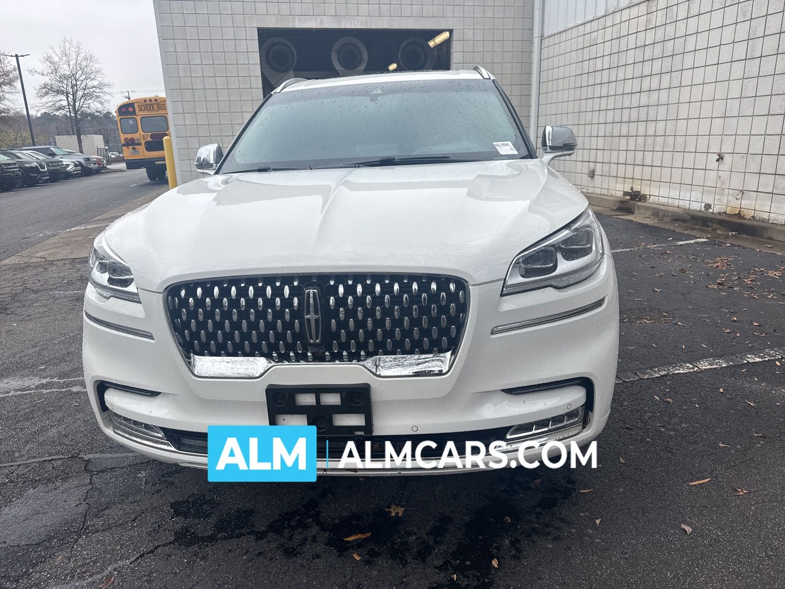 2022 Lincoln Aviator Black Label's photo