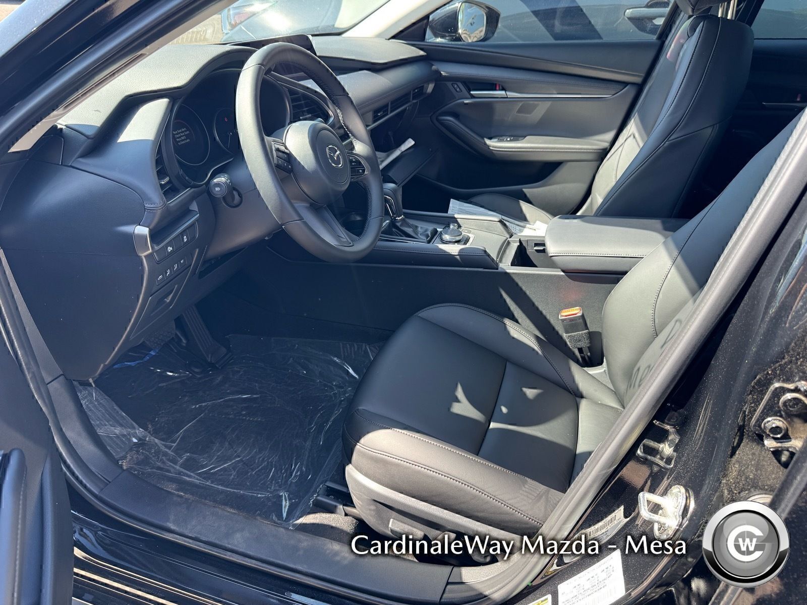 View vehicle photo 7