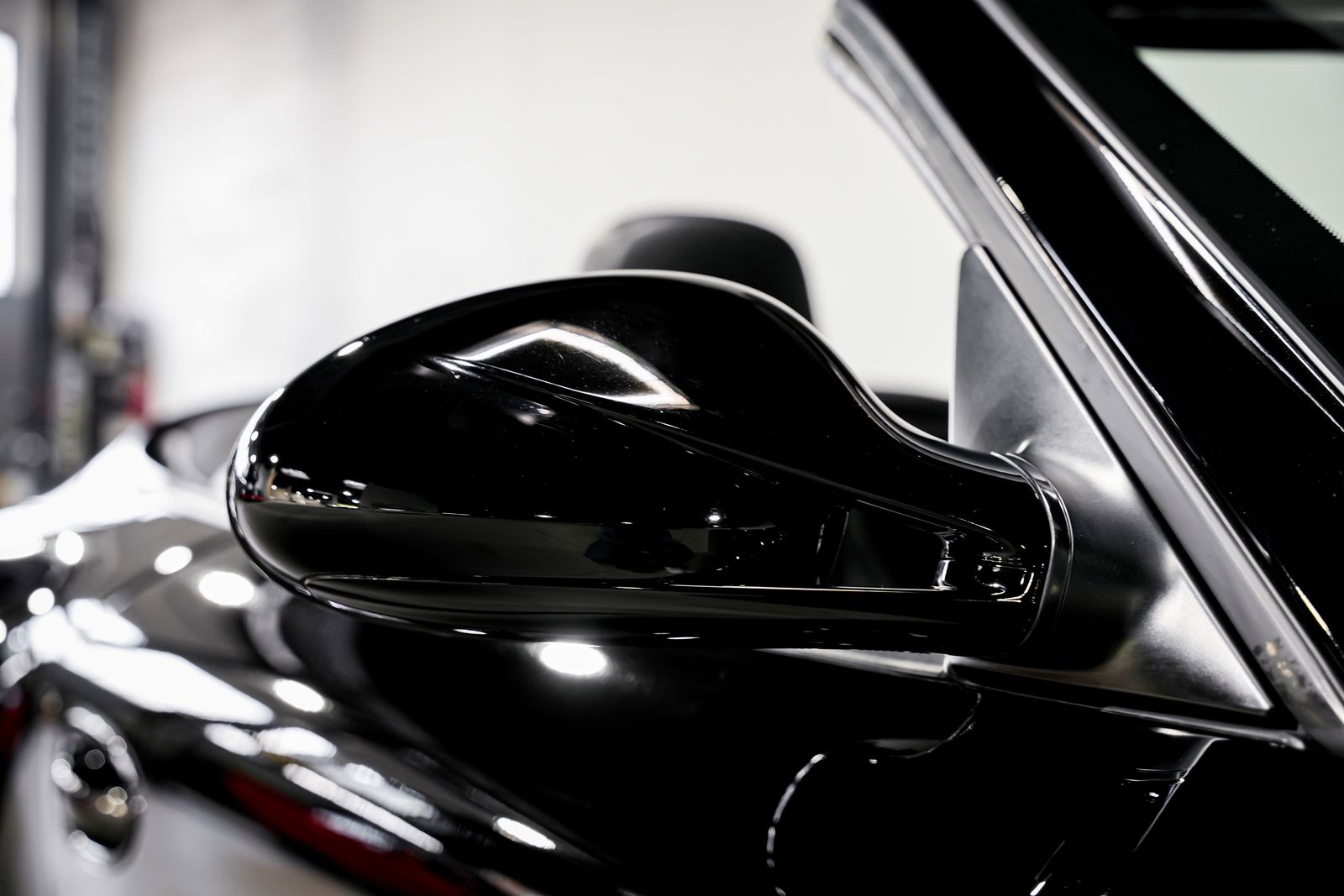 2010 Porsche 911 Carrera 4S — photo 35