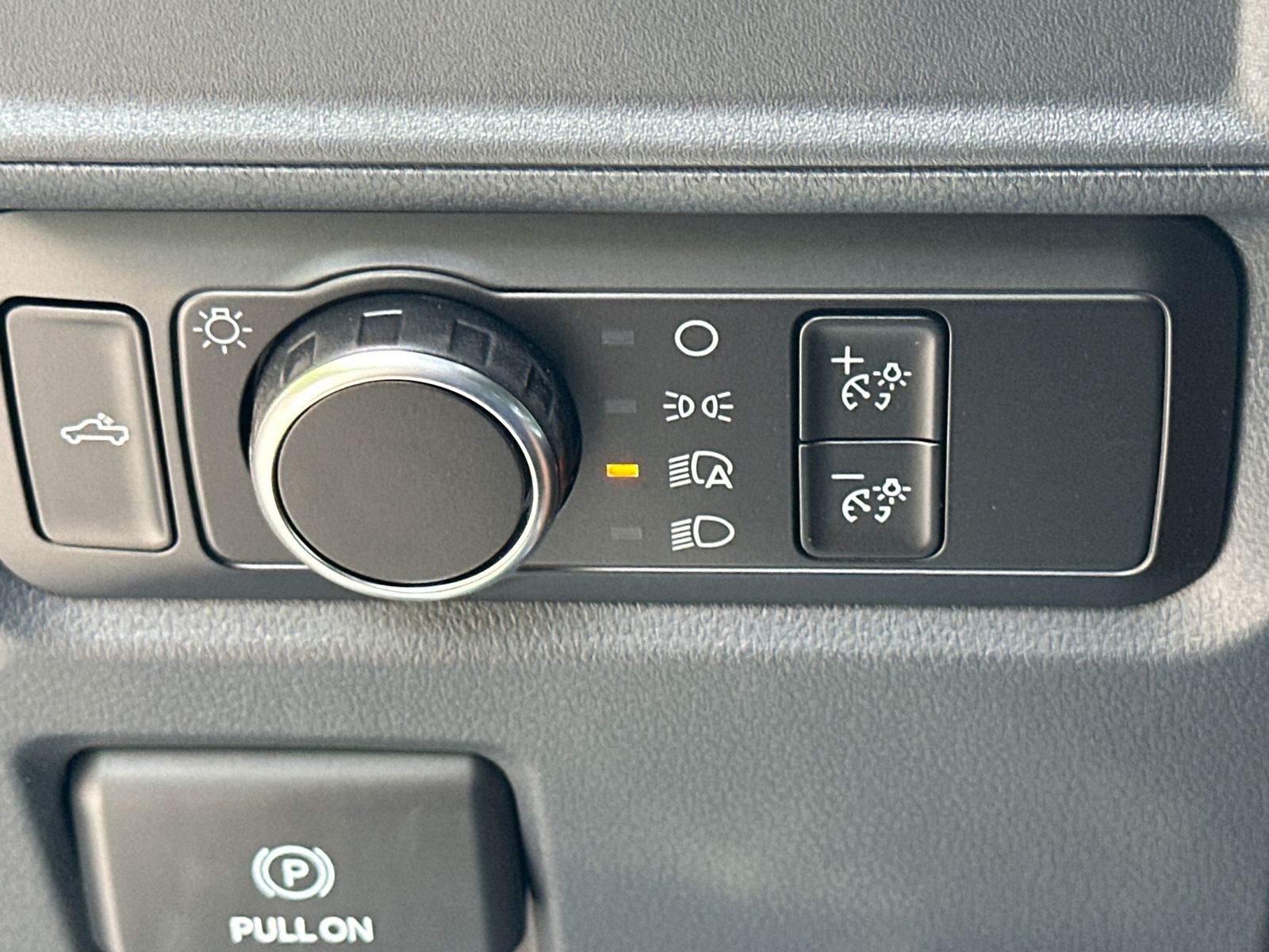 New 2026 Avalanche Ford STX® image 32