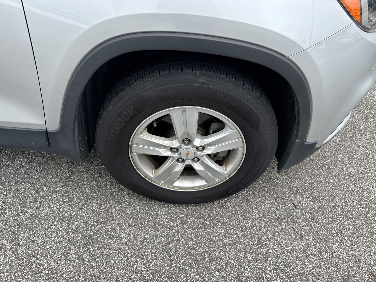 Used 2020 Silver Chevrolet LS image 12