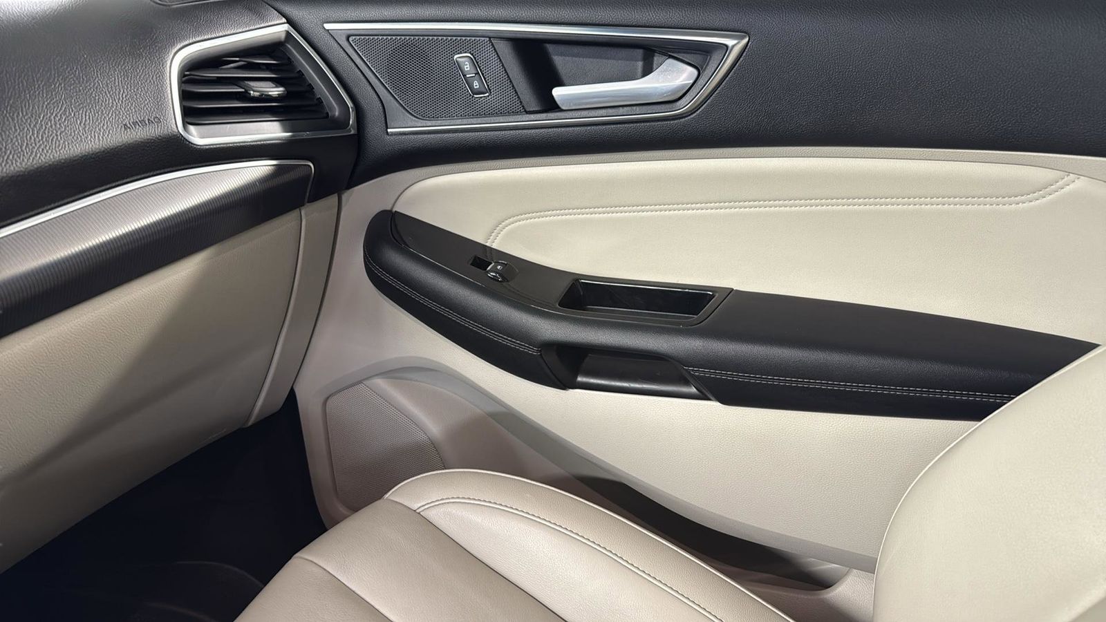 Used Car 2018 Ford Edge  Titanium For Sale Under $20,000 In Austin, Texas