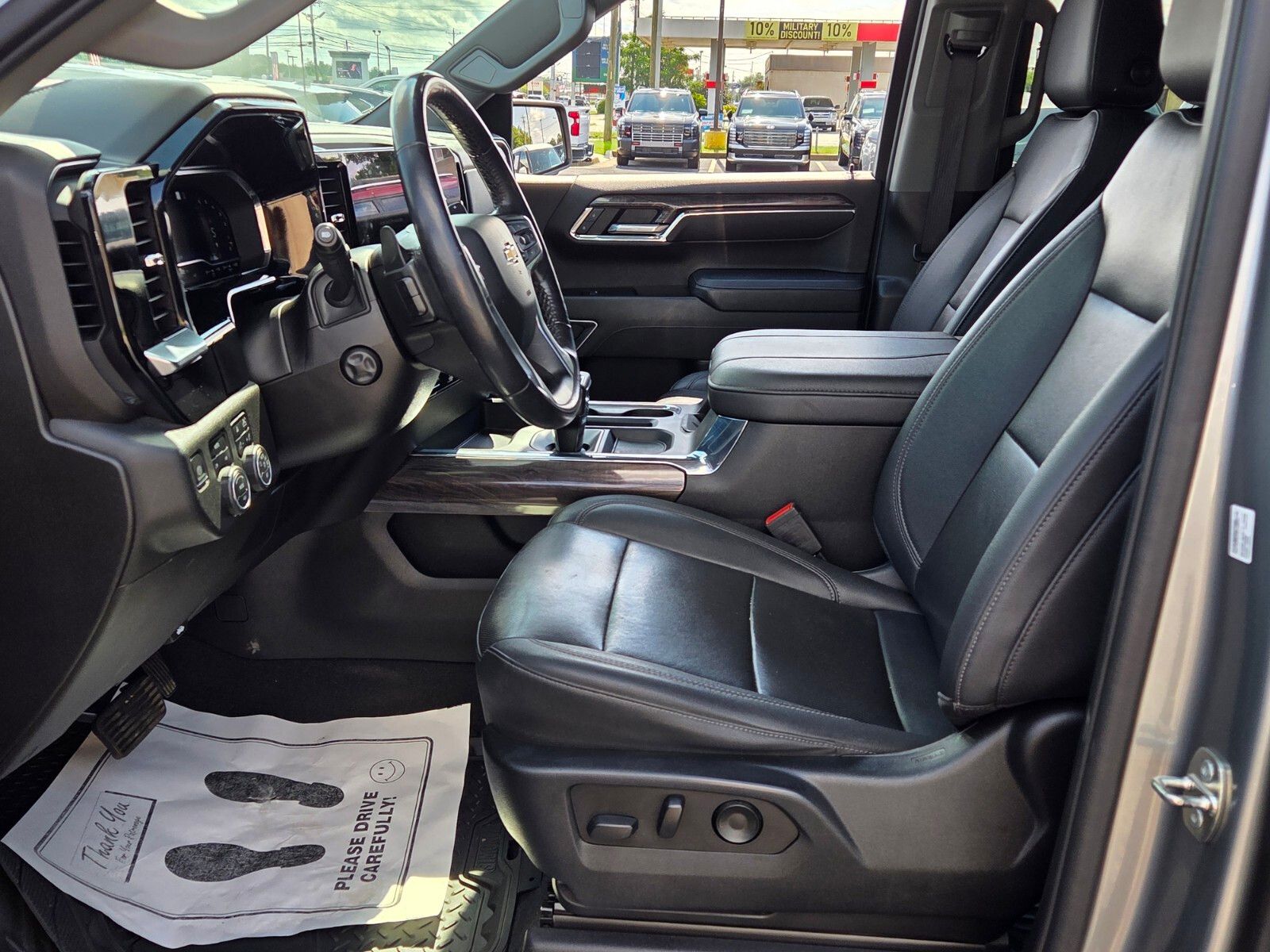 Used 2023 Gray Chevrolet LTZ image 5