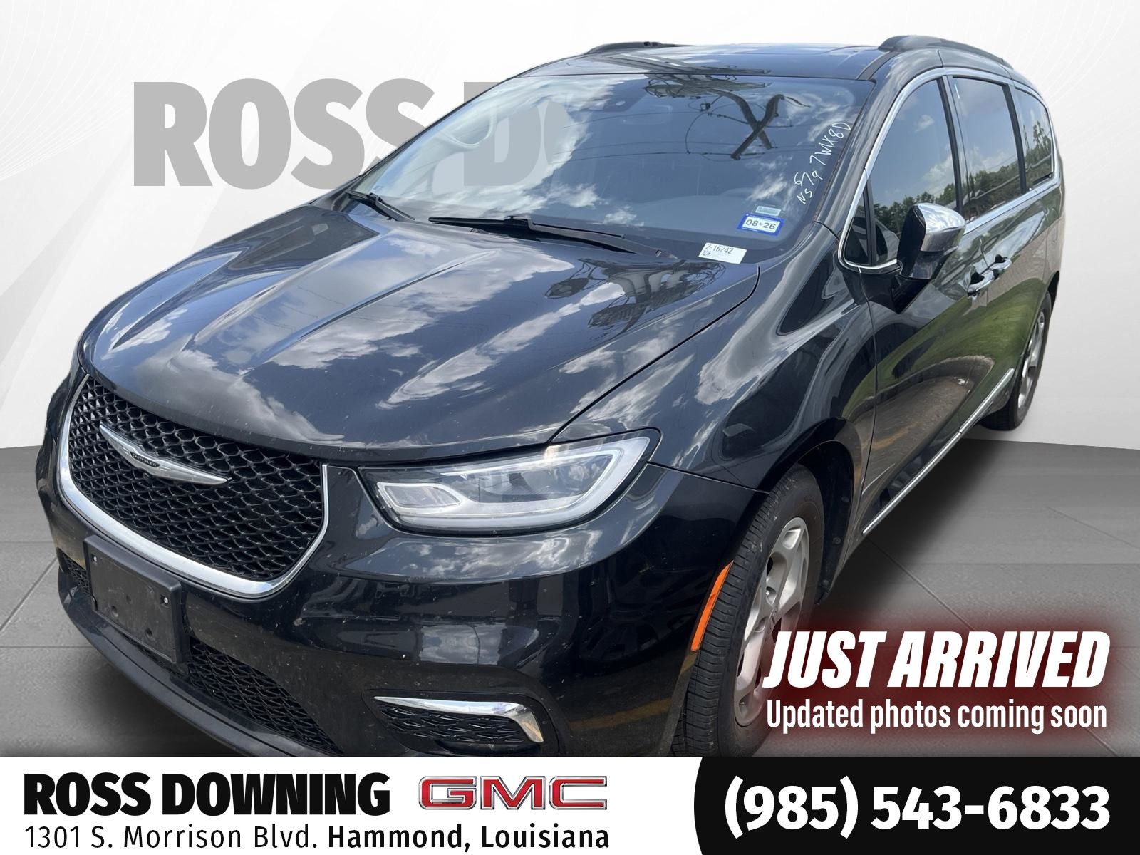 2023 Chrysler Pacifica Limited - 0