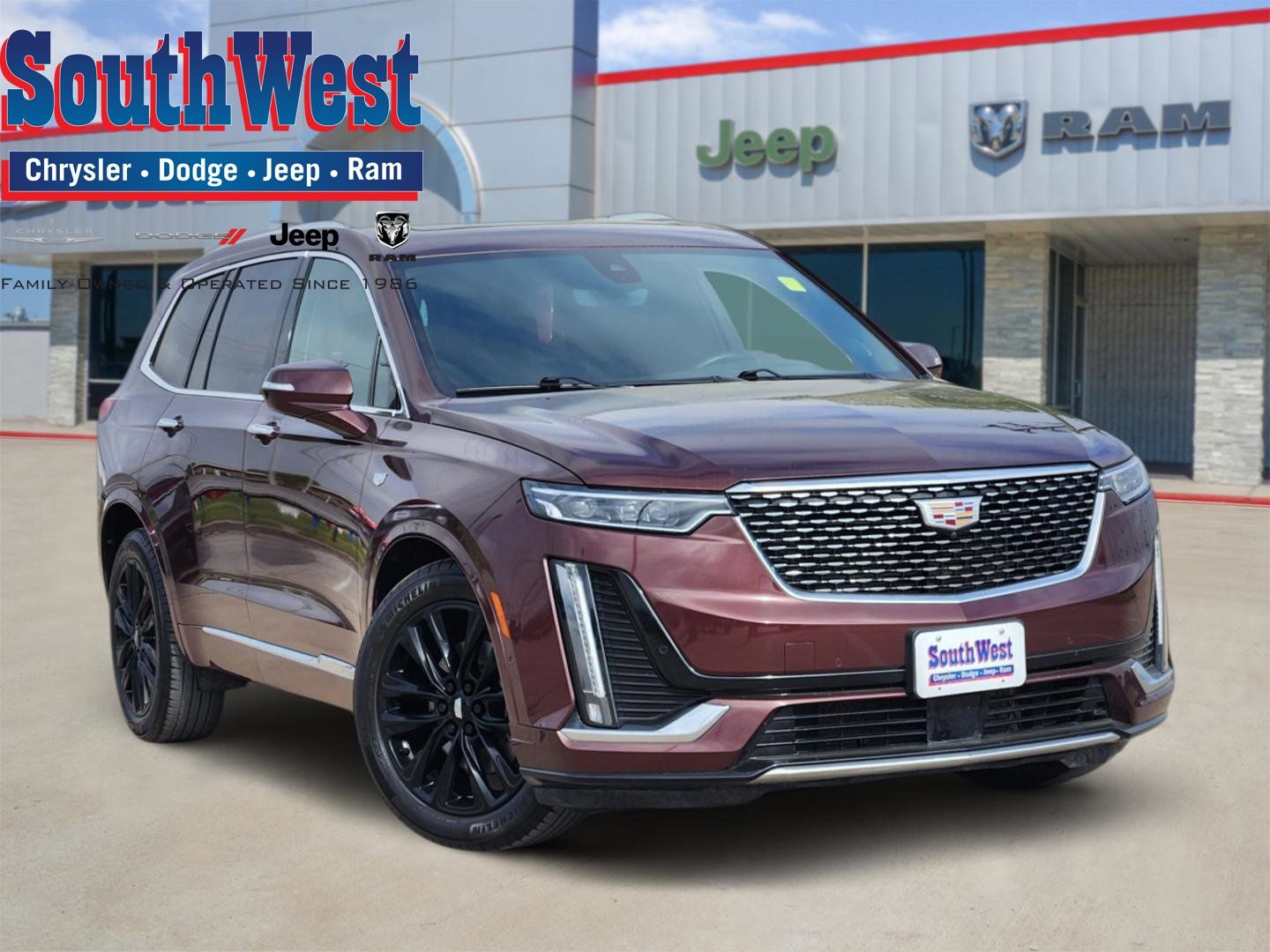 2022 Cadillac XT6 Premium Luxury FWD