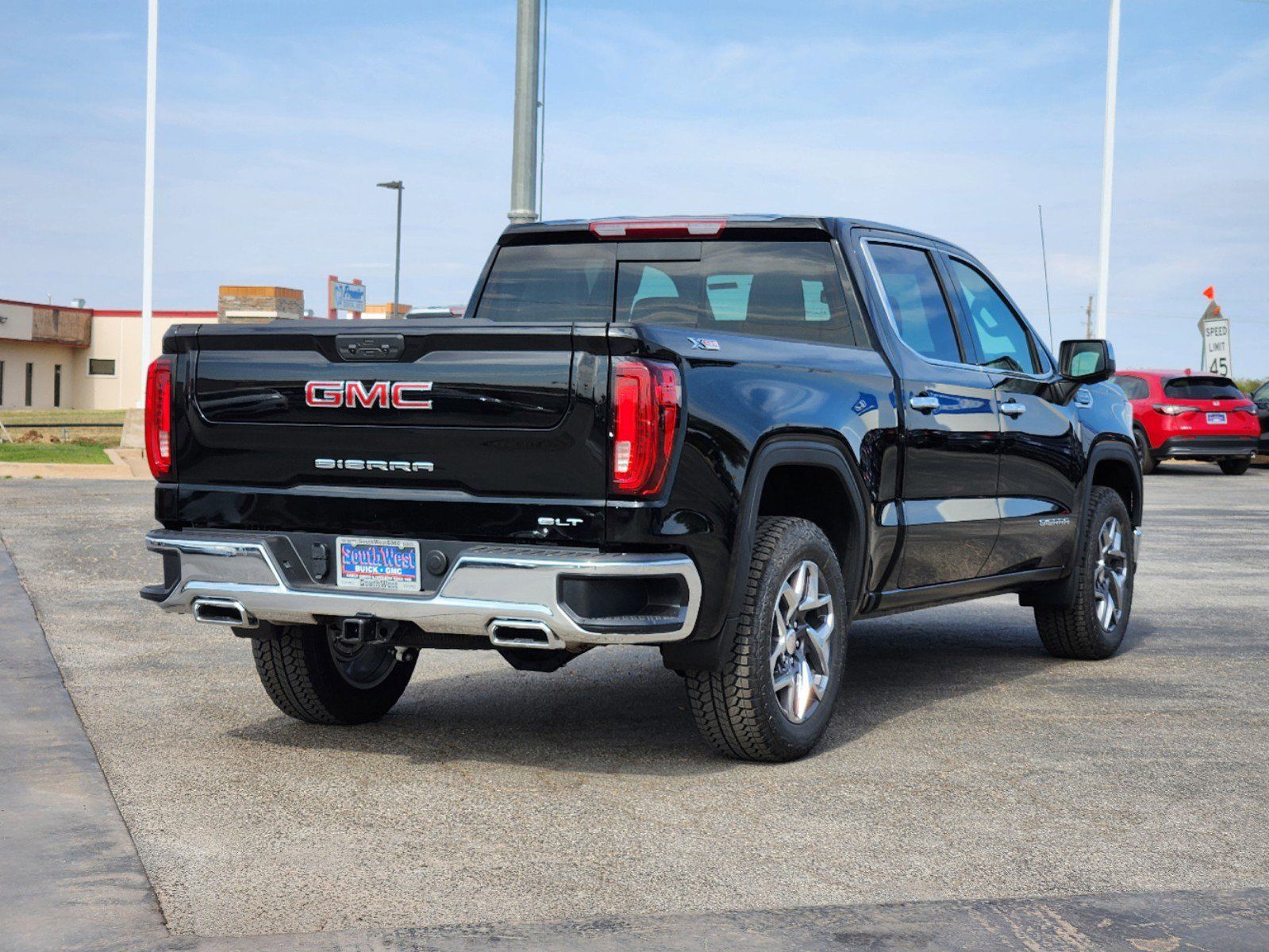 2025 GMC Sierra 1500 SLT 7