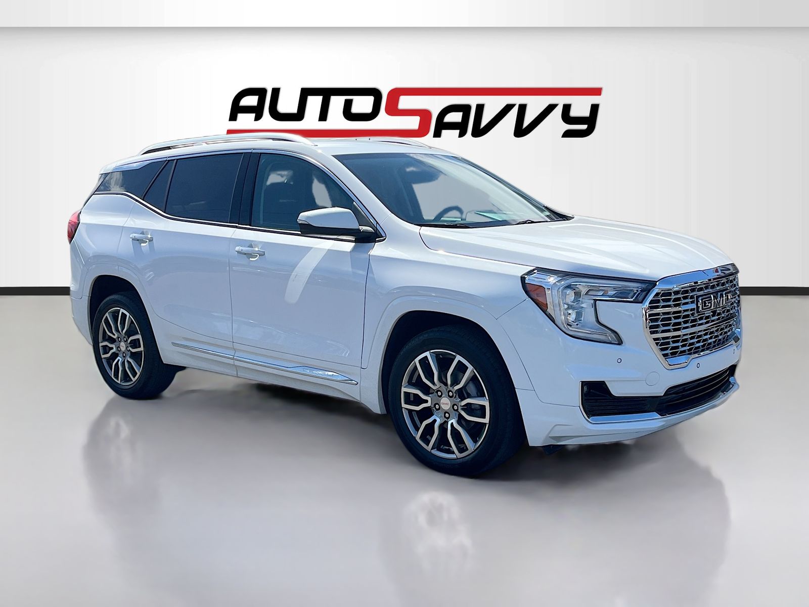 2024 GMC Terrain Denali AWD's photo