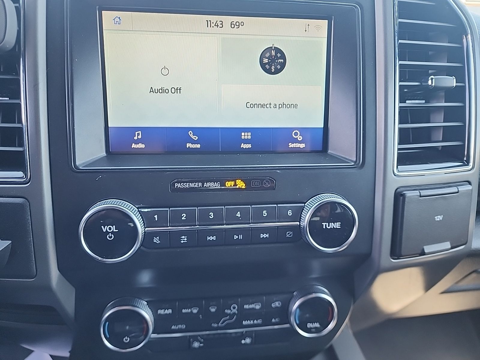 Certified Used 2020 Agate Black Ford XLT image 5