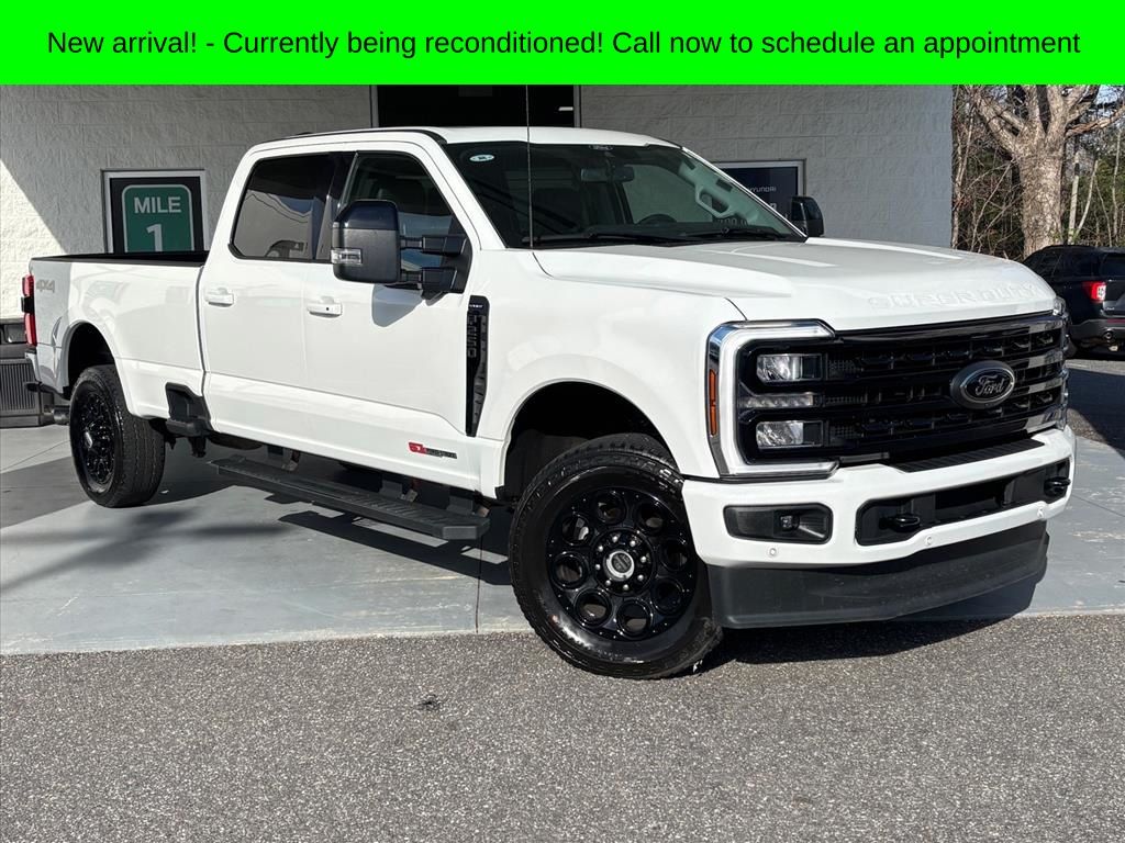 2024 Ford F-250 Super Duty Lariat Crew Cab 4WD