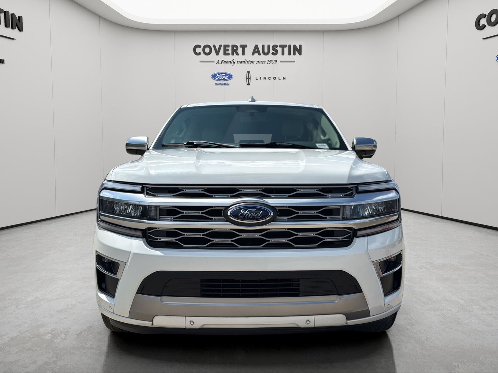 Used Car 2023 Ford Expedition Max  Platinum For Sale Under $60,000 In Austin, Texas